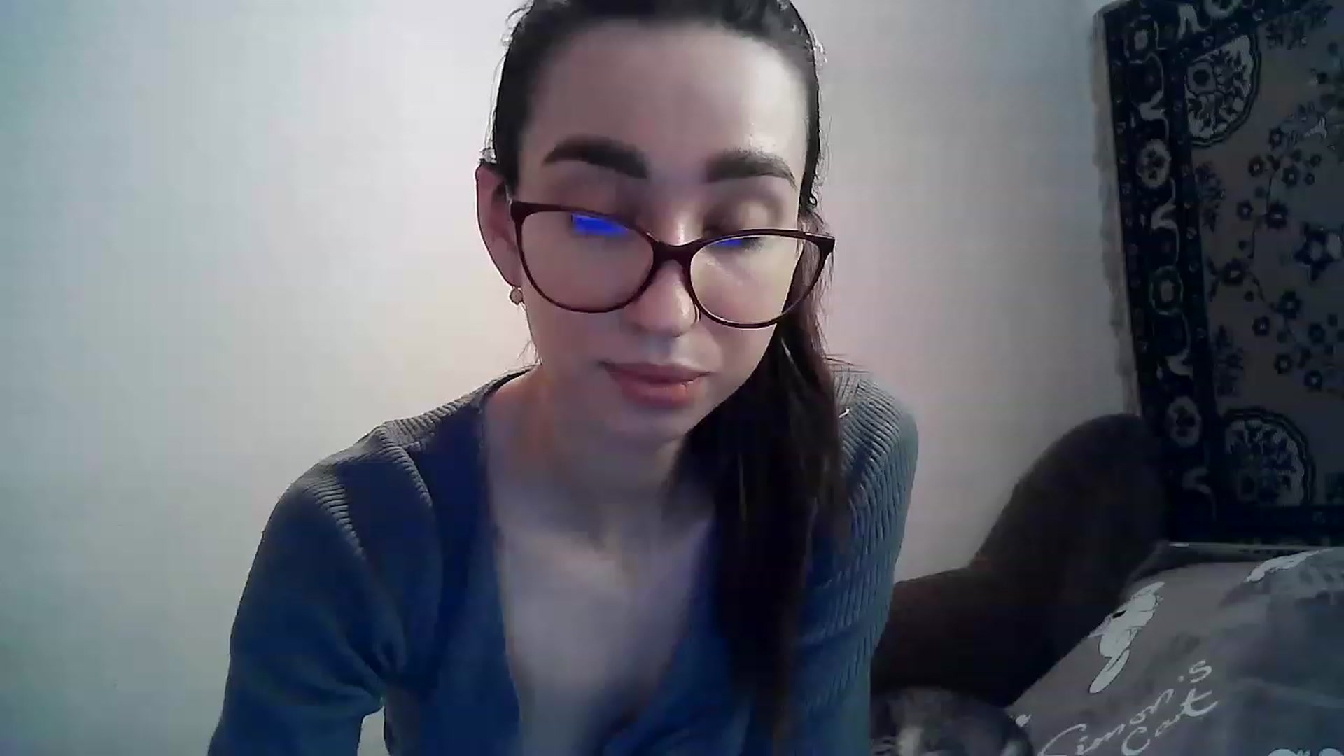 Gallery image thumbnail from LizzaW's myfreecams stream on, 03/07/2023, 18:05 image 13 of 20