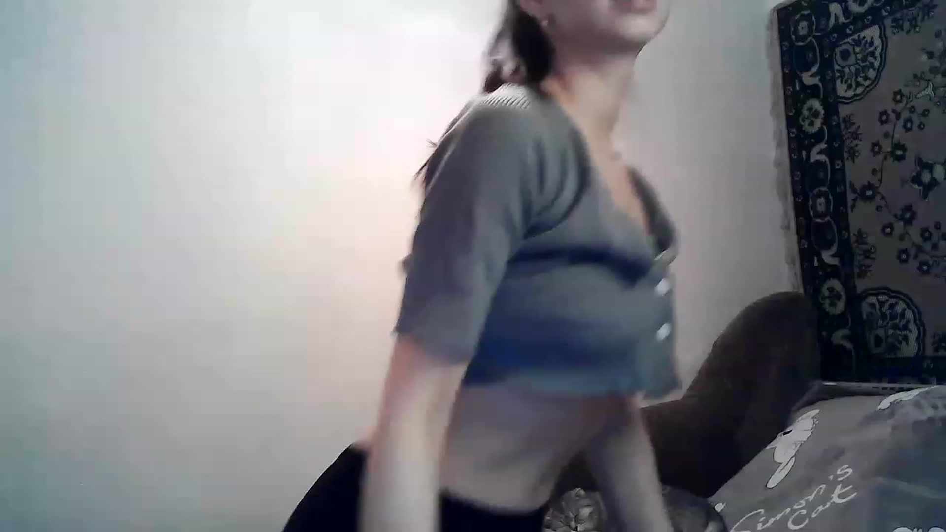 Gallery image thumbnail from LizzaW's myfreecams stream on, 03/07/2023, 18:05 image 10 of 20