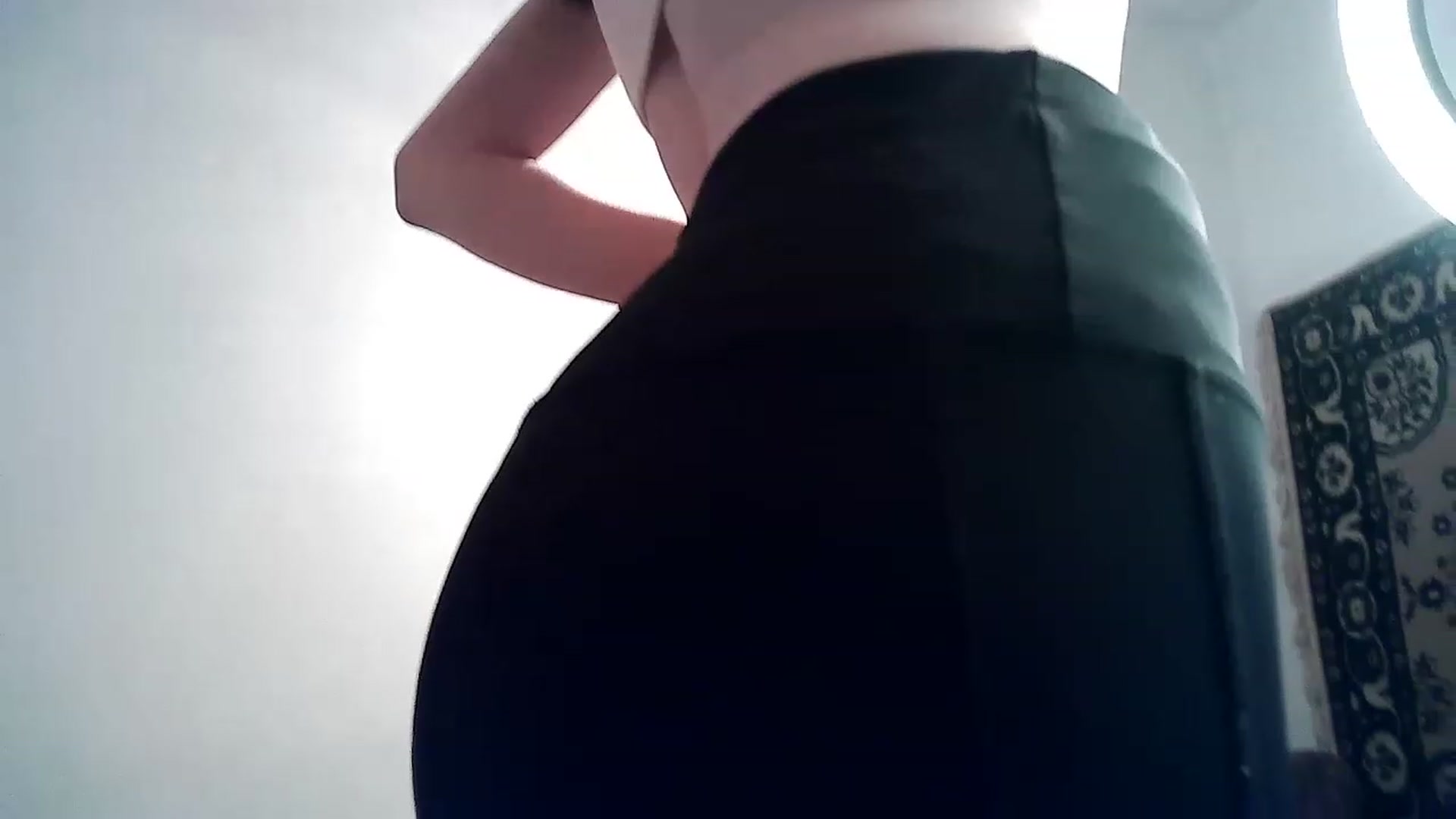 Gallery image thumbnail from LizzaW's myfreecams stream on, 03/11/2023, 18:46 image 11 of 20