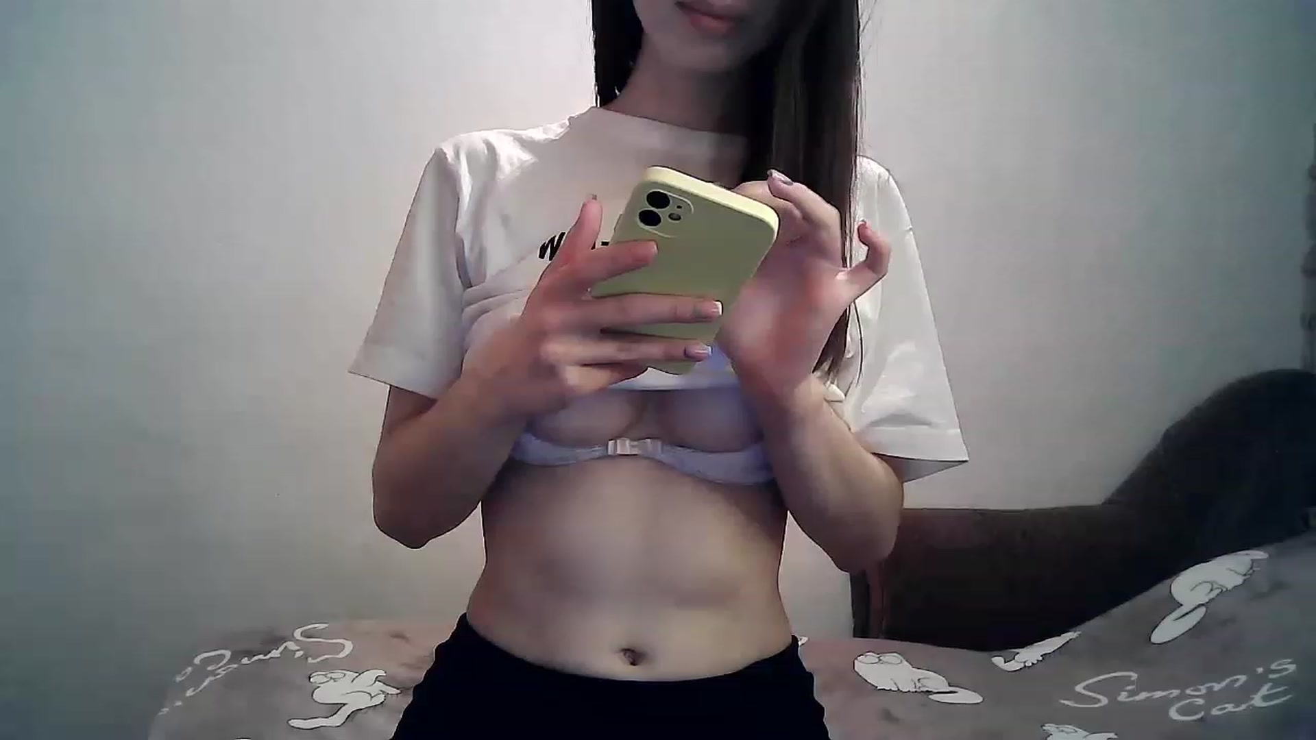 Gallery image thumbnail from LizzaW's myfreecams stream on, 03/22/2023, 18:23 image 16 of 20