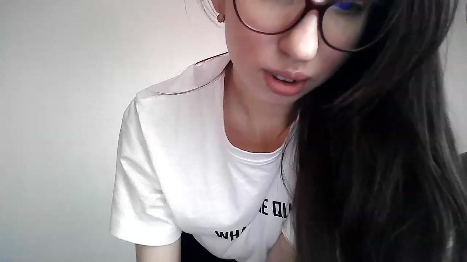 Gallery image thumbnail from LizzaW's myfreecams stream on, 03/23/2023, 15:00 image 17 of 20