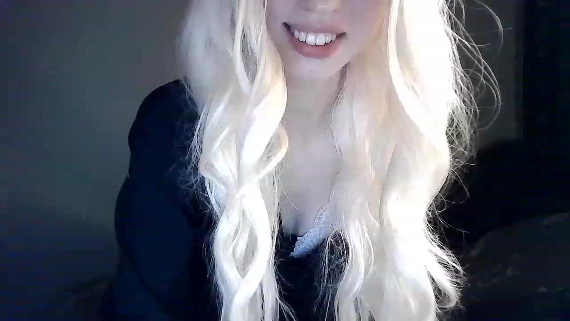 Gallery image thumbnail from LizzaW's myfreecams stream on, 03/31/2023, 19:53 image 1 of 20