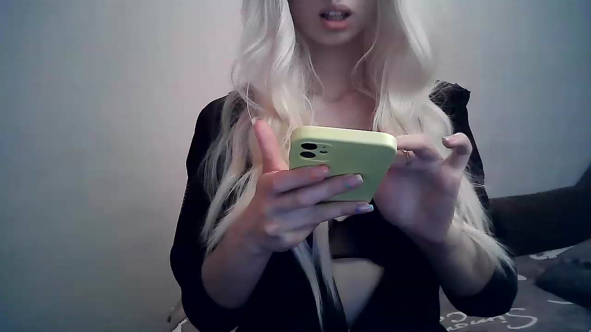 Gallery image thumbnail from LizzaW's myfreecams stream on, 04/12/2023, 15:23 image 8 of 20