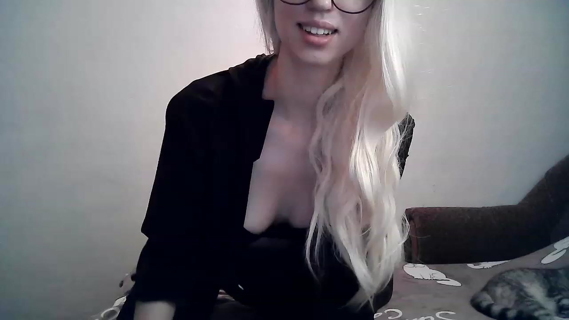 Gallery image thumbnail from LizzaW's myfreecams stream on, 04/12/2023, 15:23 image 20 of 20