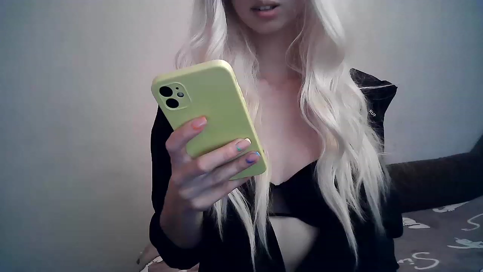 Gallery image thumbnail from LizzaW's myfreecams stream on, 04/12/2023, 15:23 image 9 of 20