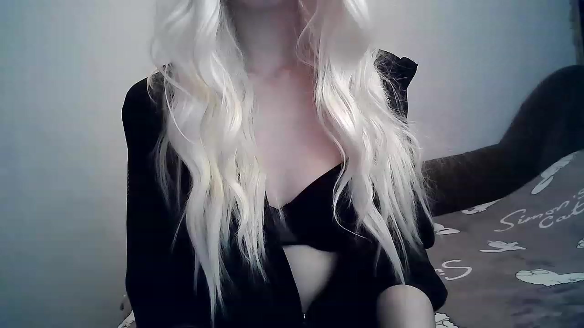 Gallery image thumbnail from LizzaW's myfreecams stream on, 04/12/2023, 15:23 image 10 of 20