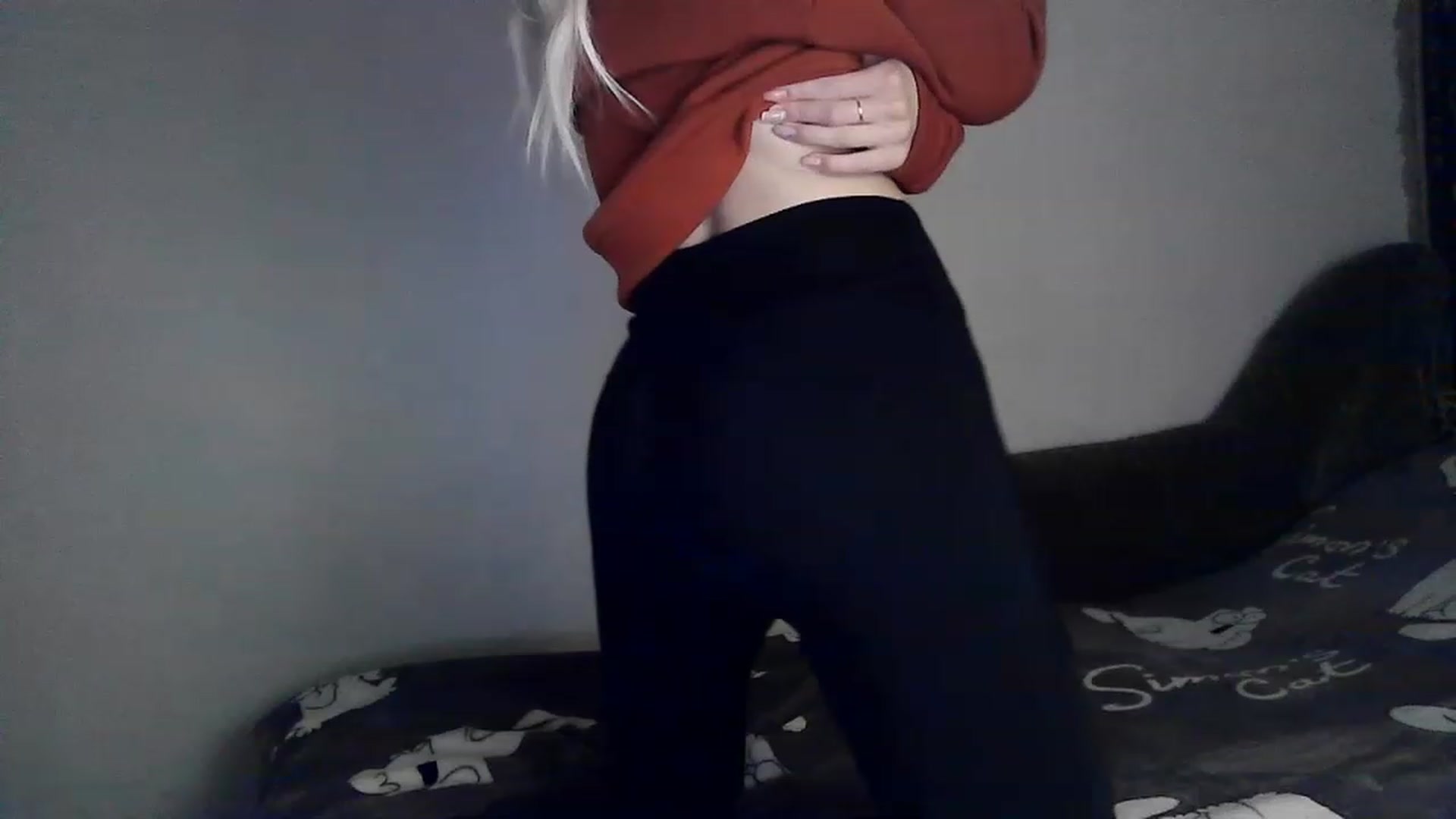 Gallery image thumbnail from LizzaW's myfreecams stream on, 04/14/2023, 17:31 image 13 of 20