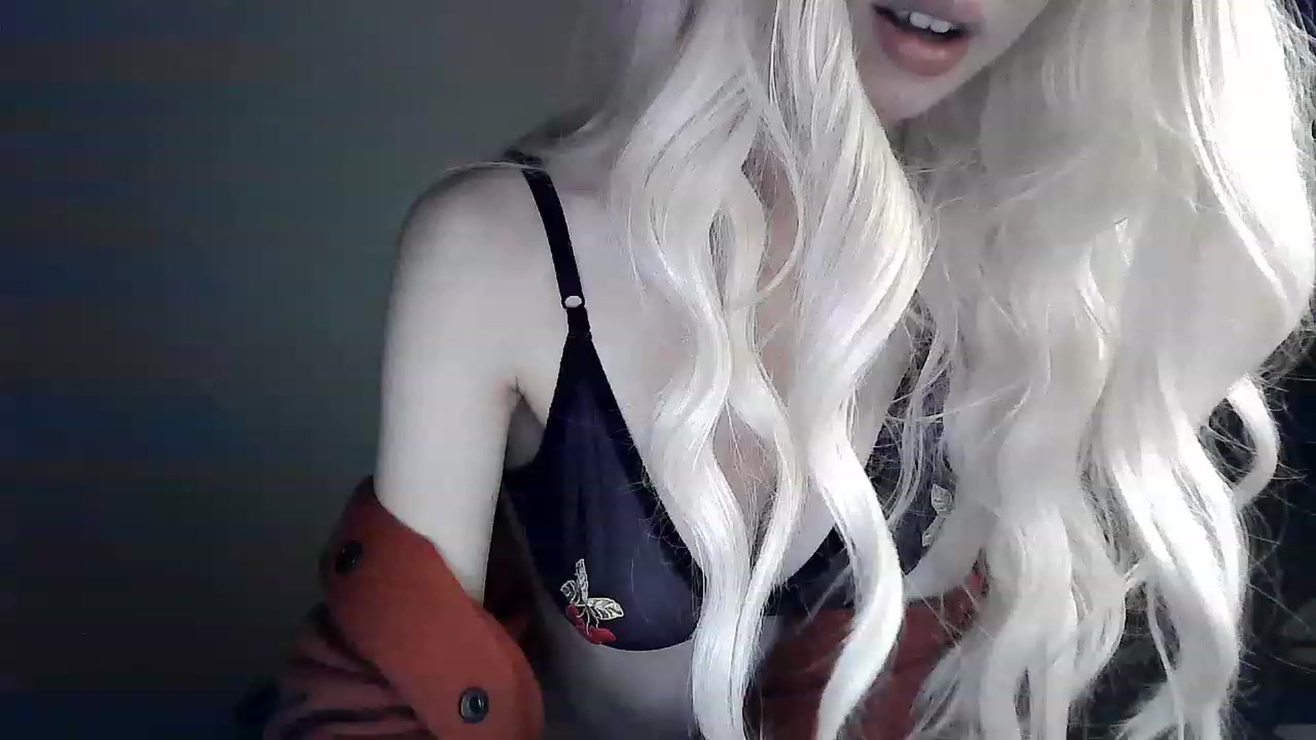 Gallery image thumbnail from LizzaW's myfreecams stream on, 04/14/2023, 19:22 image 7 of 20
