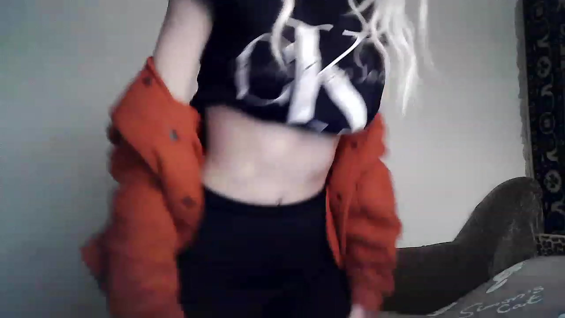 Gallery image thumbnail from LizzaW's myfreecams stream on, 04/18/2023, 17:15 image 9 of 20