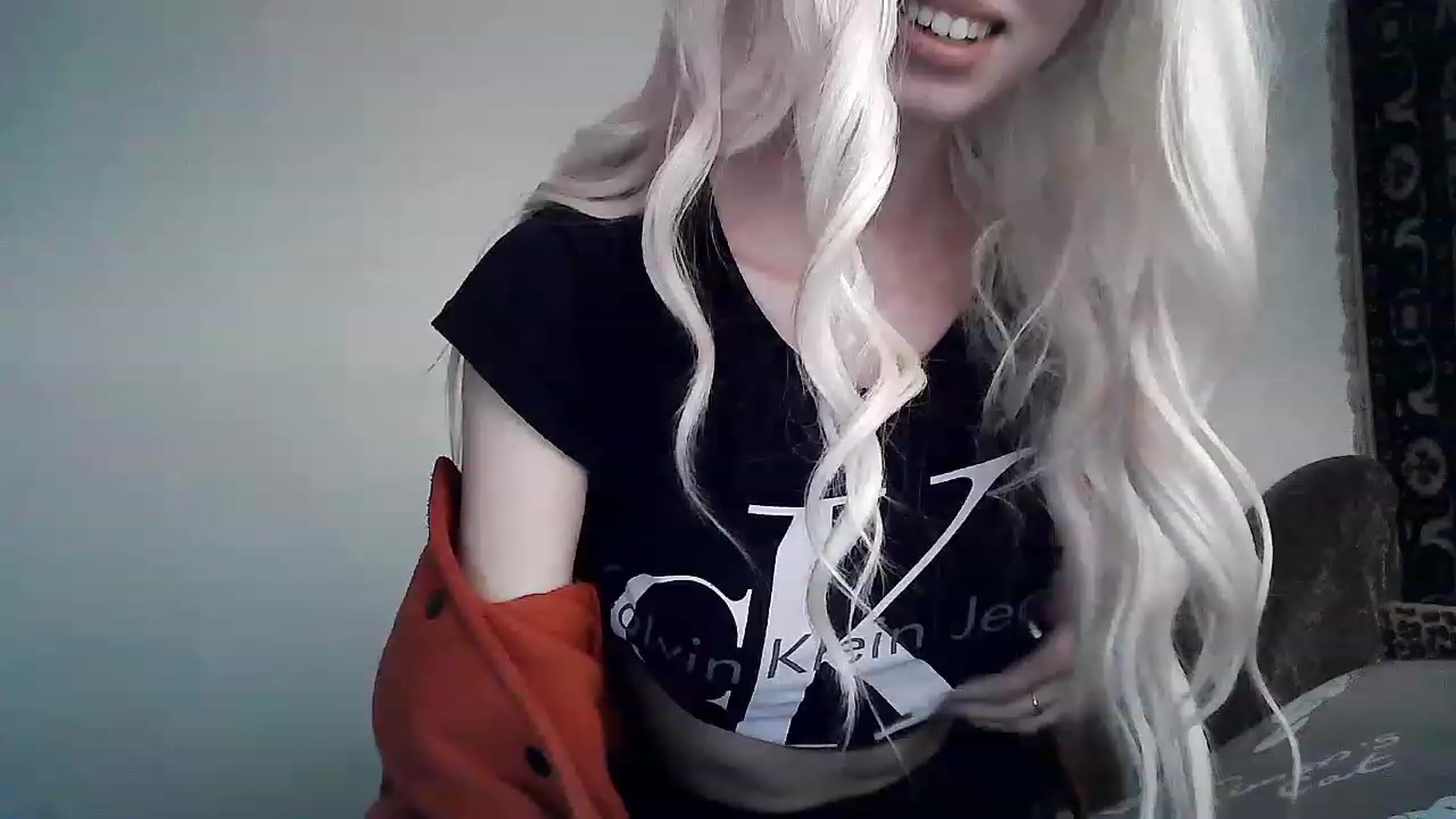 Gallery image thumbnail from LizzaW's myfreecams stream on, 04/18/2023, 17:15 image 8 of 20