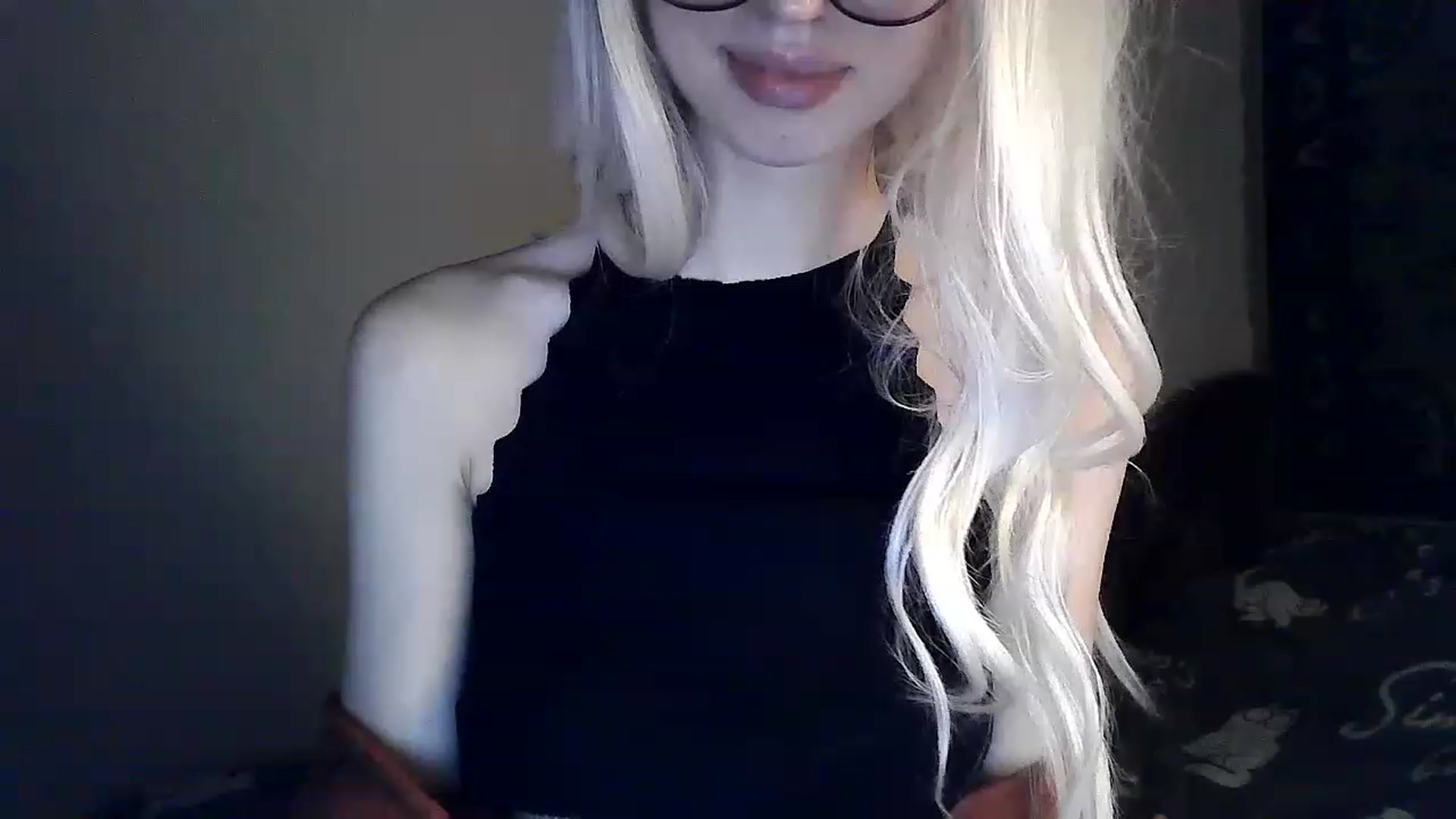 Gallery image thumbnail from LizzaW's myfreecams stream on, 04/22/2023, 19:29 image 16 of 20
