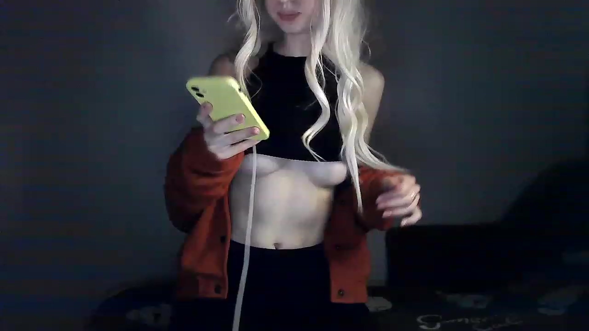 Gallery image thumbnail from LizzaW's myfreecams stream on, 04/26/2023, 18:00 image 8 of 20