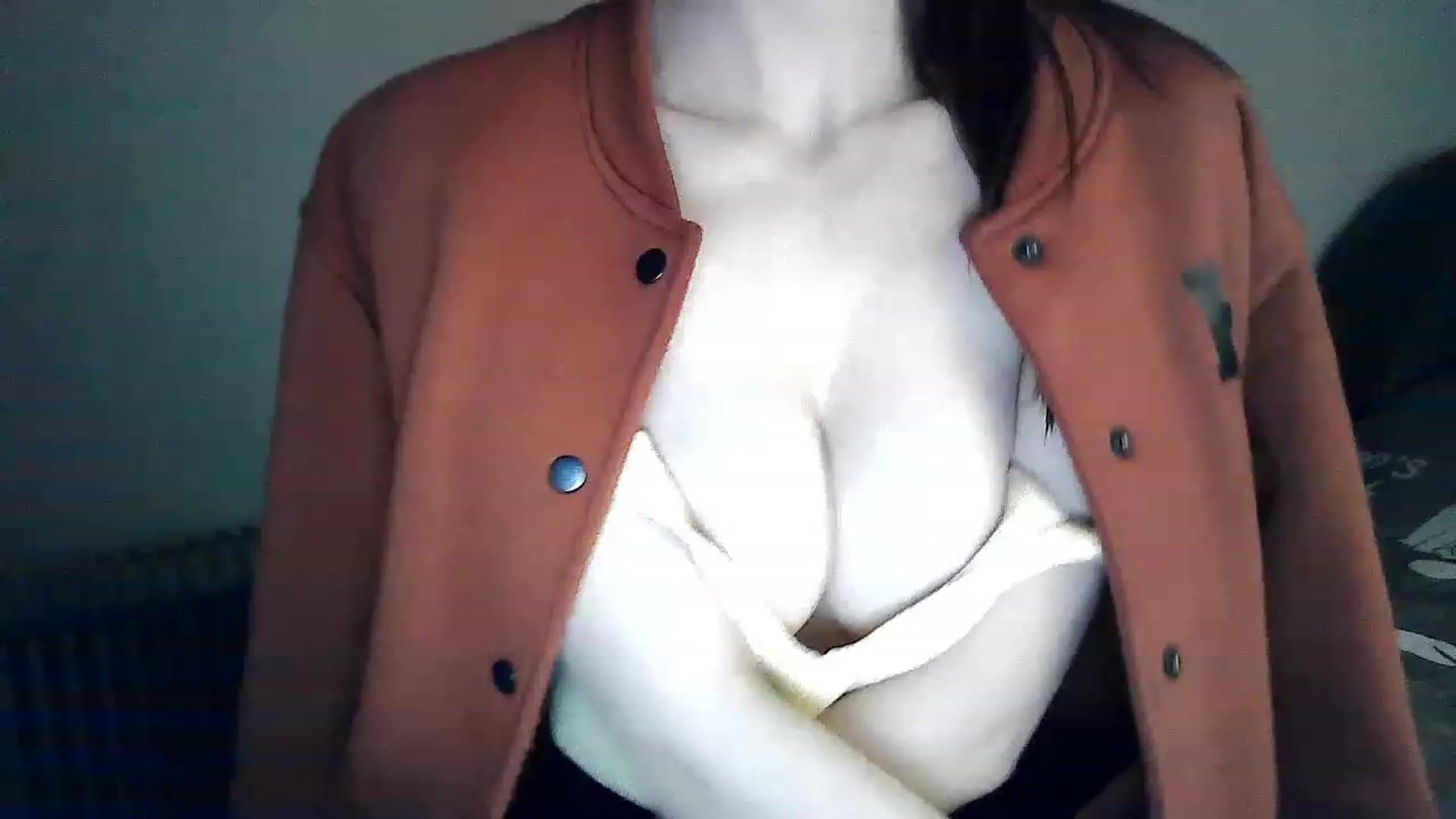 Gallery image thumbnail from LizzaW's myfreecams stream on, 05/13/2023, 19:15 image 4 of 20