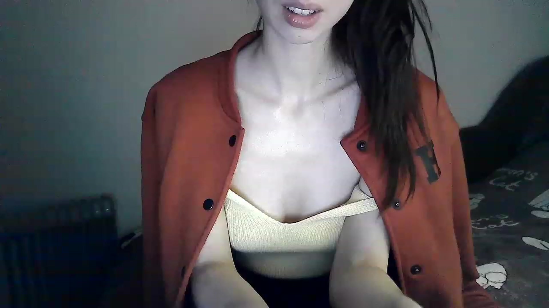 Gallery image thumbnail from LizzaW's myfreecams stream on, 05/13/2023, 19:15 image 17 of 20