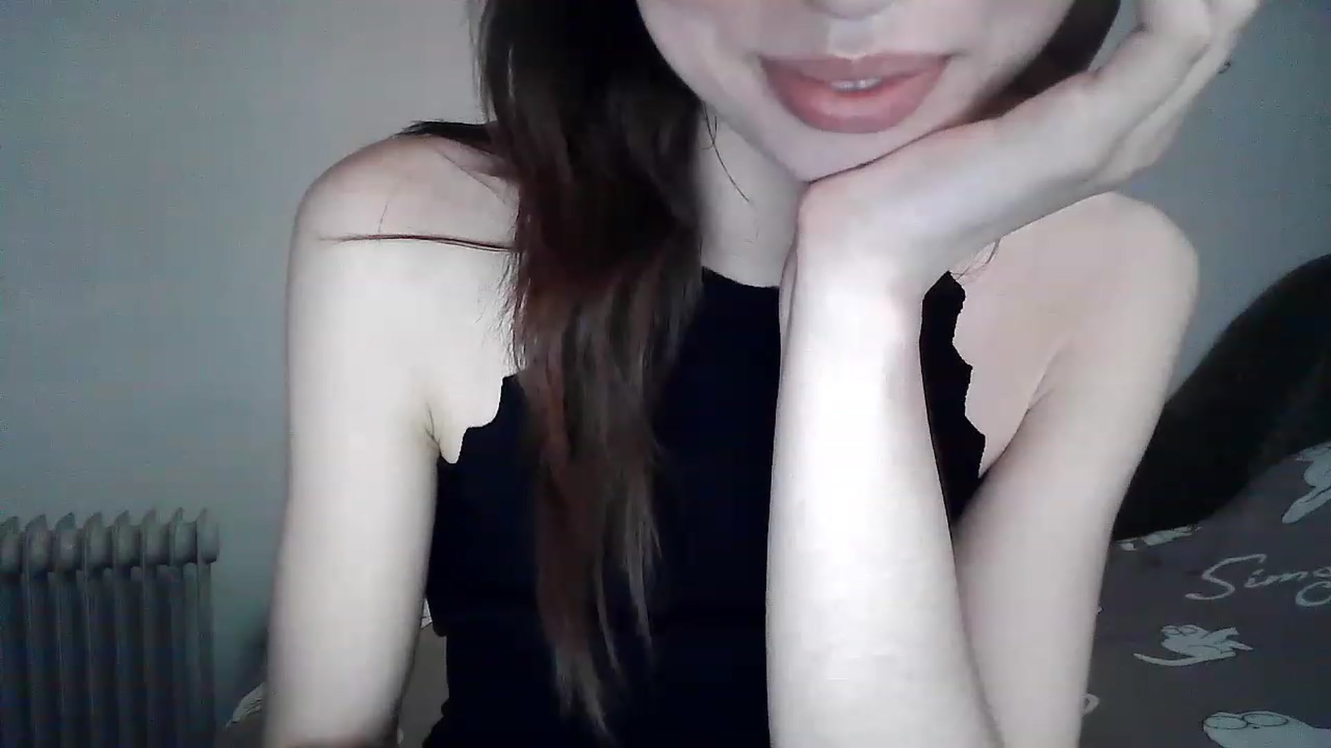 Gallery image thumbnail from LizzaW's myfreecams stream on, 05/20/2023, 17:39 image 9 of 20