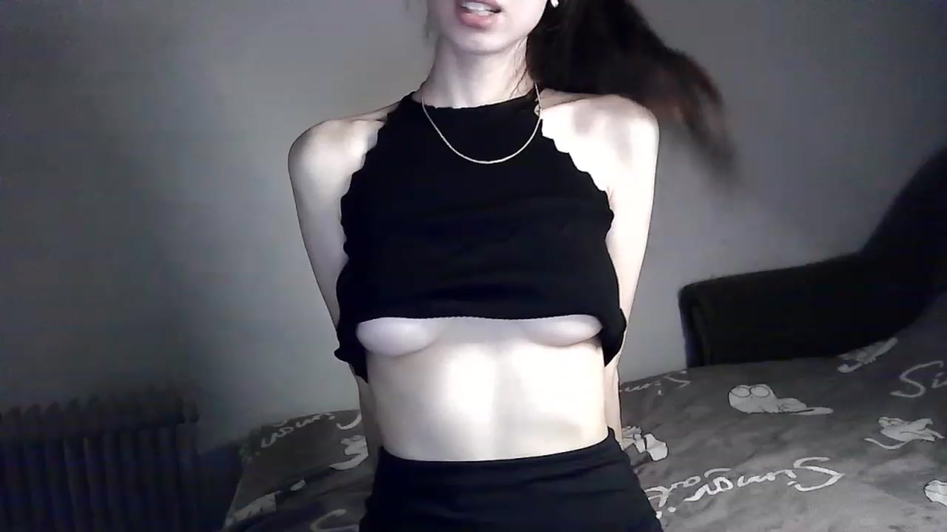 Gallery image thumbnail from LizzaW's myfreecams stream on, 05/20/2023, 19:22 image 5 of 20