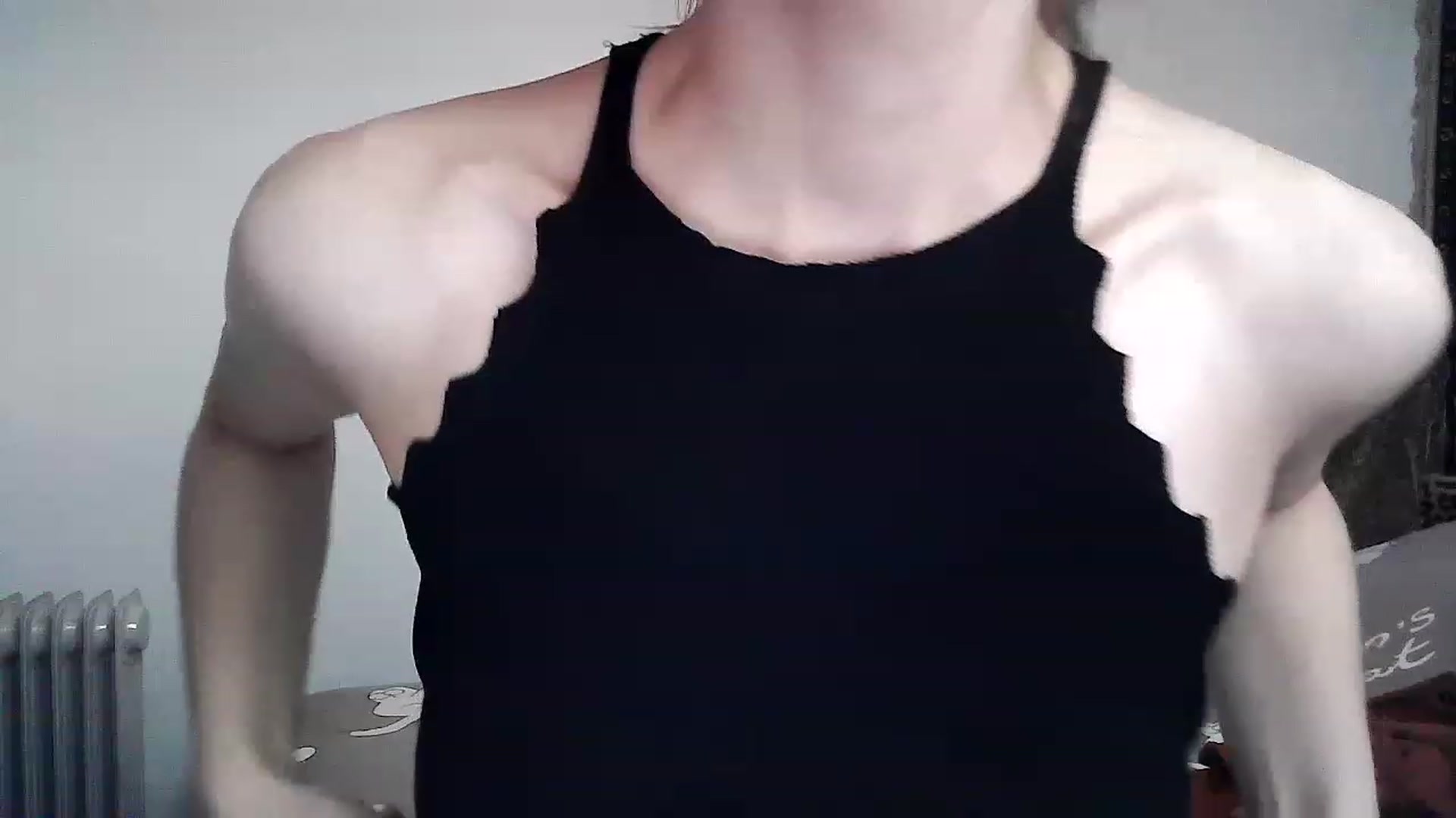 Gallery image thumbnail from LizzaW's myfreecams stream on, 05/23/2023, 17:11 image 8 of 20