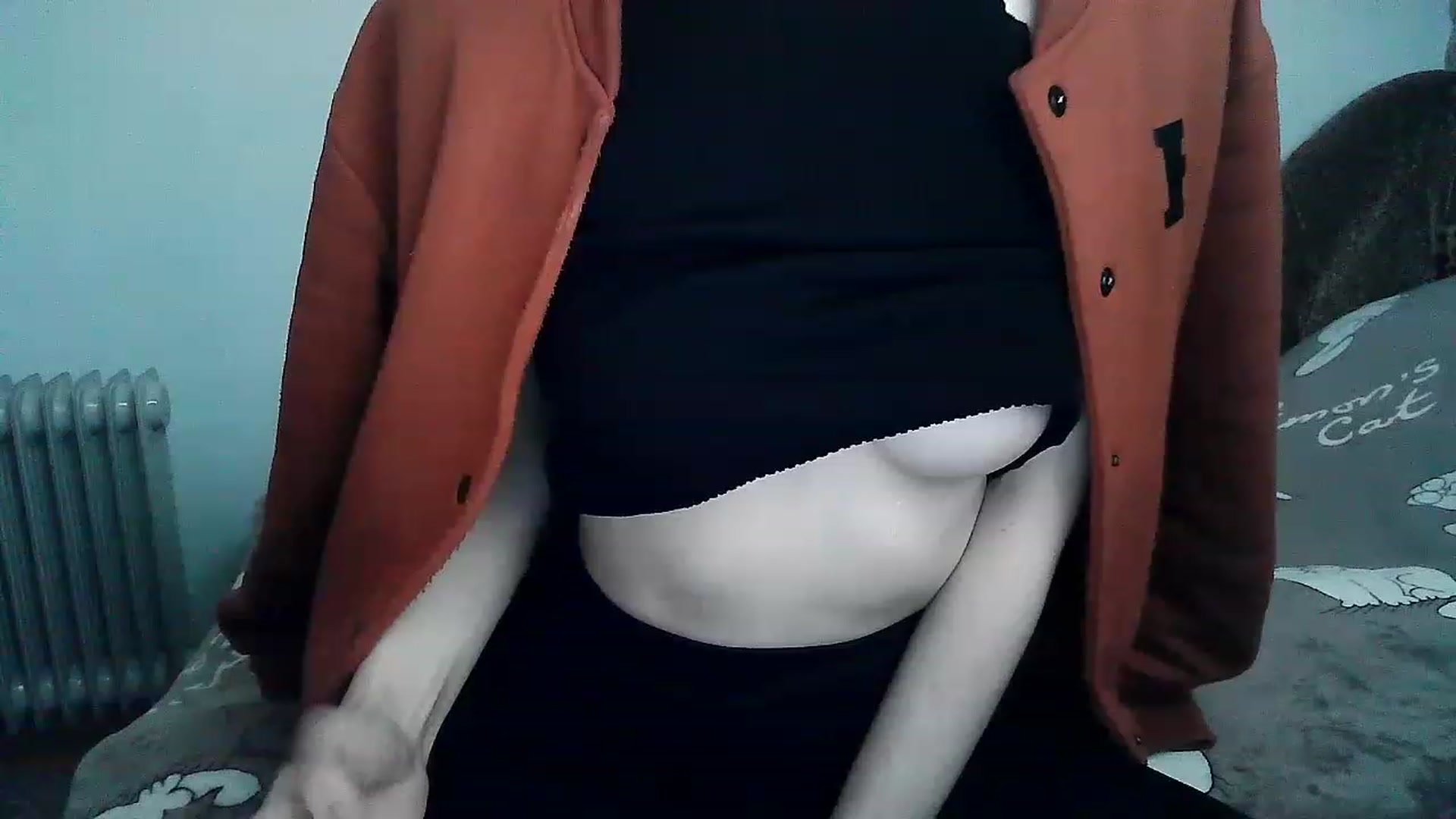 Gallery image thumbnail from LizzaW's myfreecams stream on, 05/23/2023, 17:11 image 15 of 20