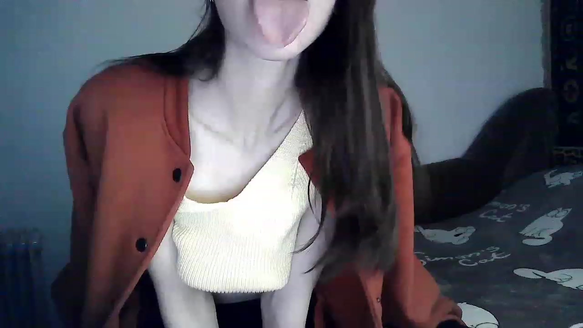 Gallery image thumbnail from LizzaW's myfreecams stream on, 05/24/2023, 17:53 image 7 of 20