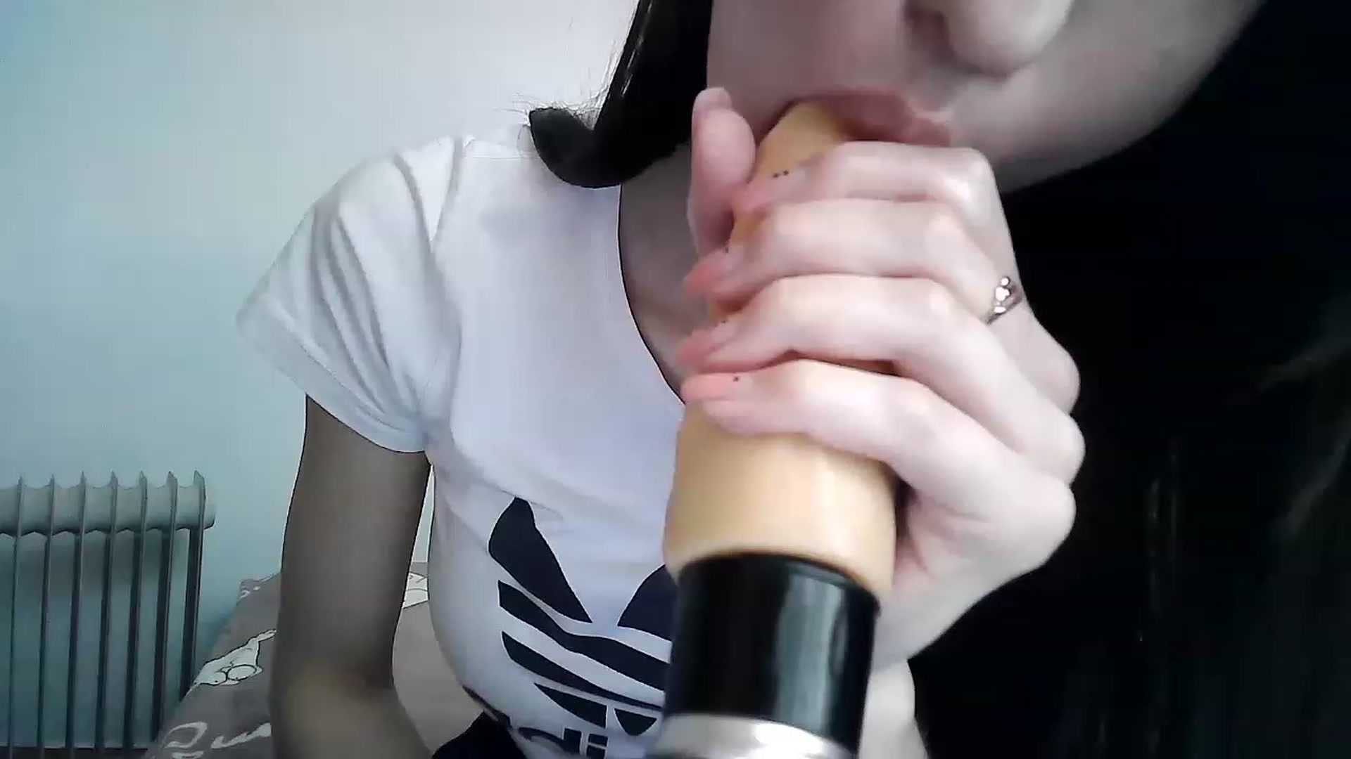 Gallery image thumbnail from LizzaW's myfreecams stream on, 05/29/2023, 13:31 image 4 of 20