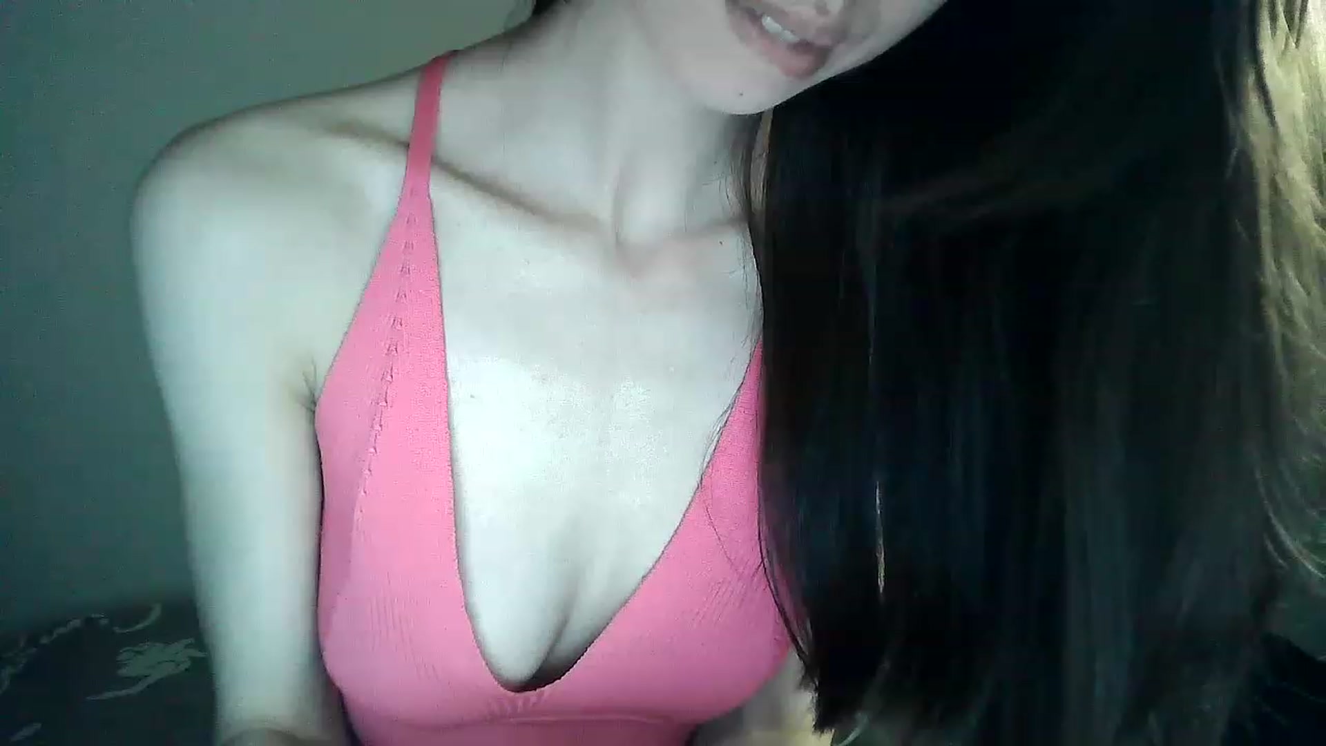 Gallery image thumbnail from LizzaW's myfreecams stream on, 06/17/2023, 19:05 image 6 of 20
