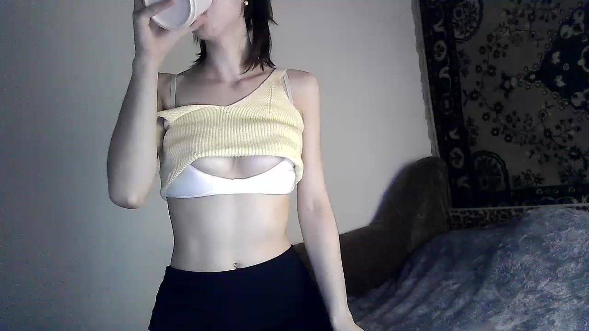 Gallery image thumbnail from LizzaW's myfreecams stream on, 07/15/2023, 18:32 image 14 of 20
