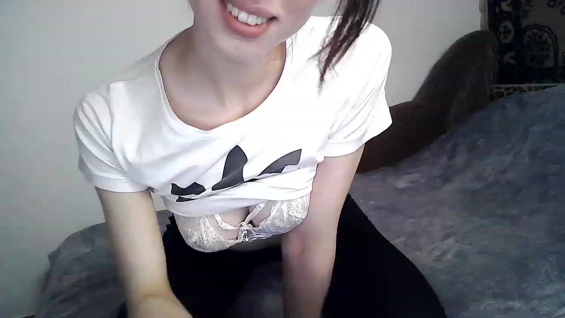 Gallery image thumbnail from LizzaW's myfreecams stream on, 07/27/2023, 16:08 image 11 of 20