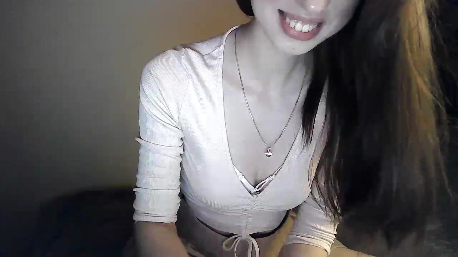 Gallery image thumbnail from LizzaW's myfreecams stream on, 07/29/2023, 20:04 image 19 of 20