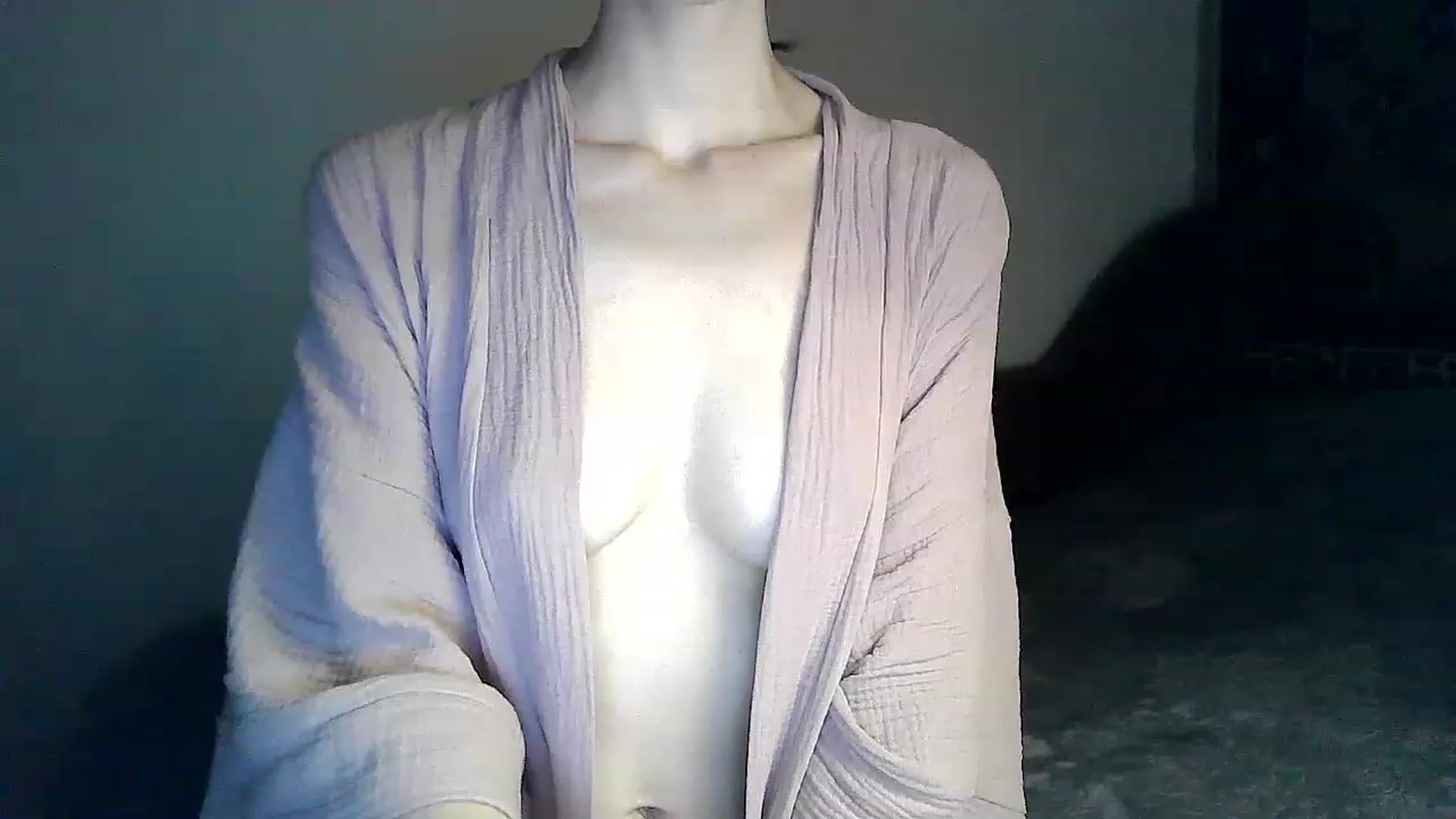Gallery image thumbnail from LizzaW's myfreecams stream on, 08/04/2023, 20:18 image 13 of 20