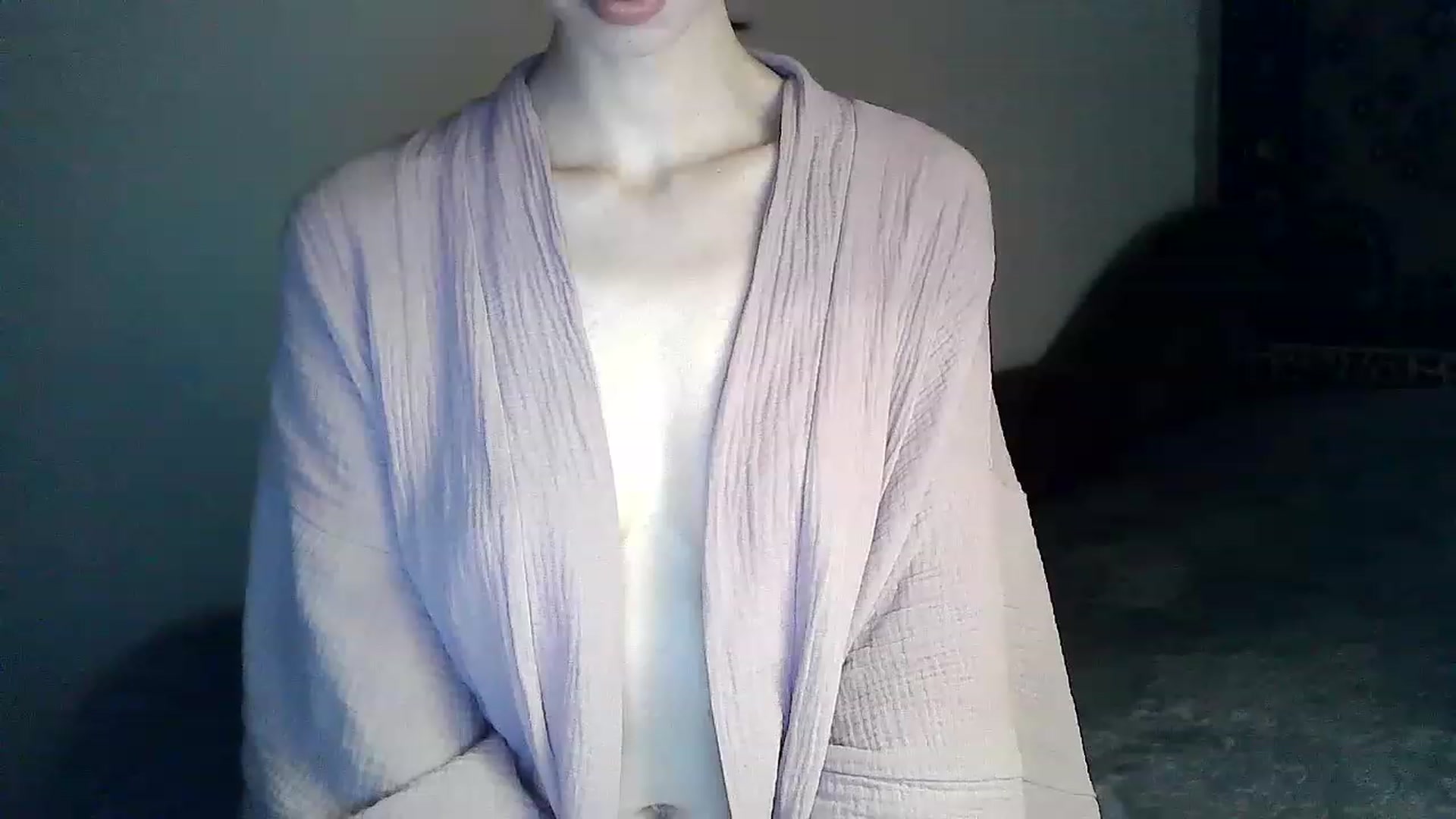 Gallery image thumbnail from LizzaW's myfreecams stream on, 08/04/2023, 20:18 image 12 of 20
