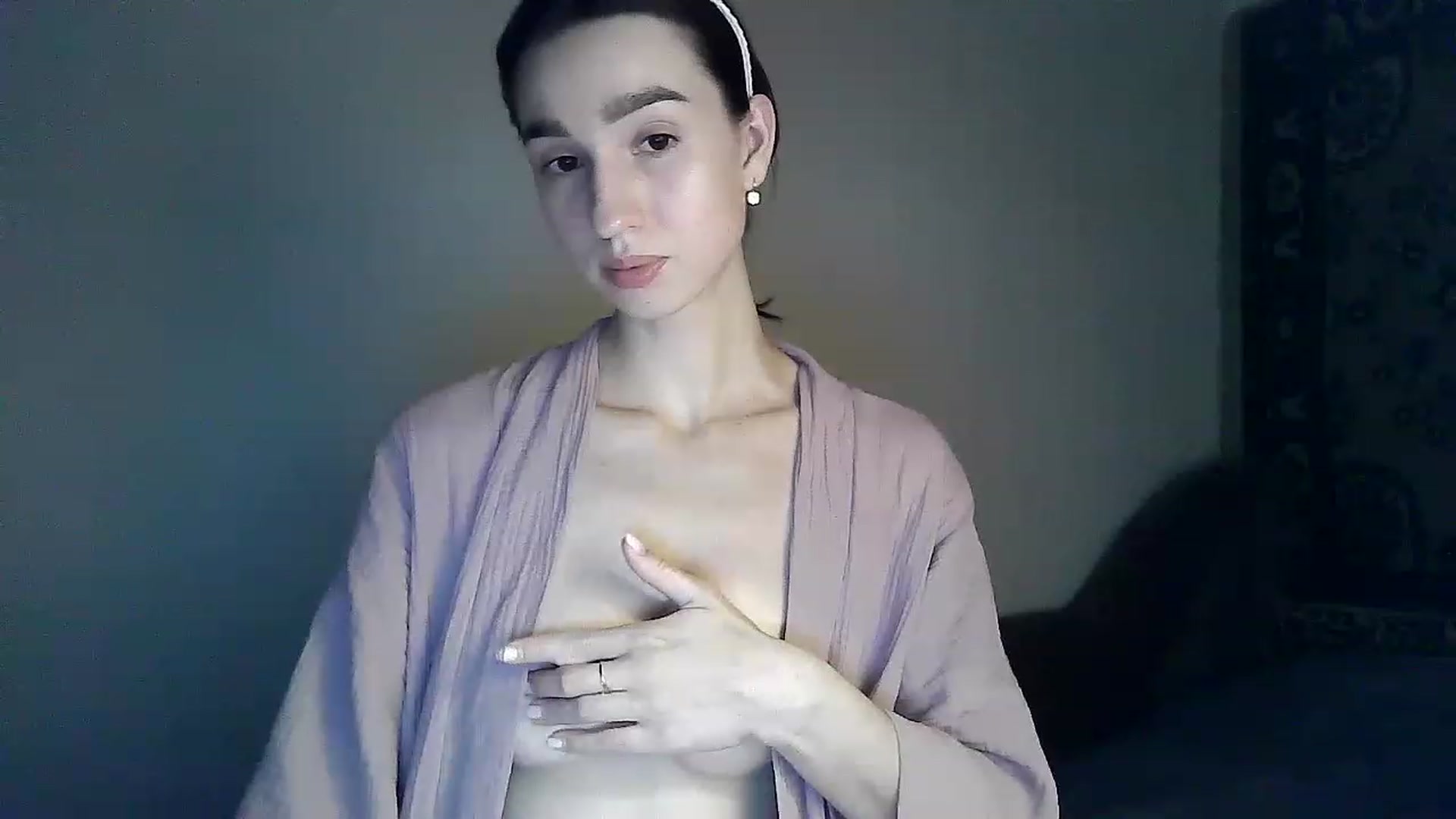 Gallery image thumbnail from LizzaW's myfreecams stream on, 08/04/2023, 20:18 image 2 of 20