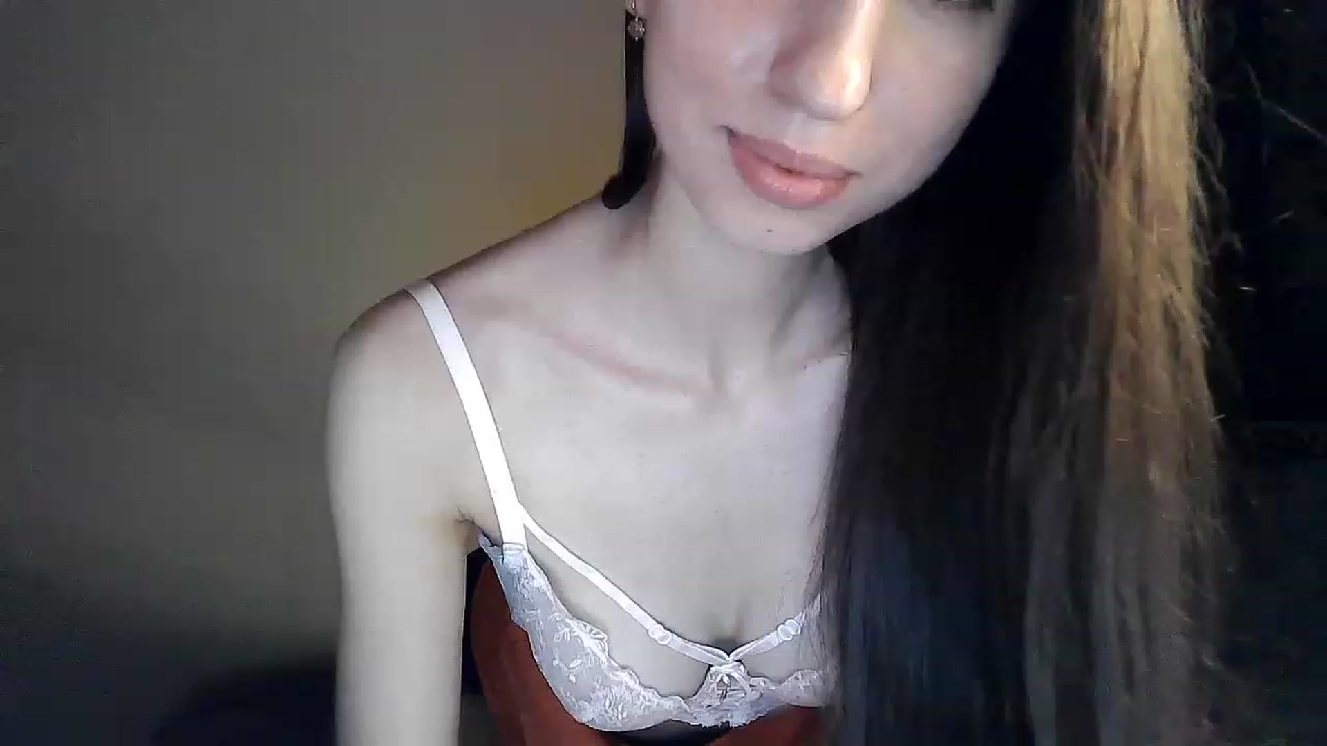 Gallery image thumbnail from LizzaW's myfreecams stream on, 08/05/2023, 20:10 image 13 of 20