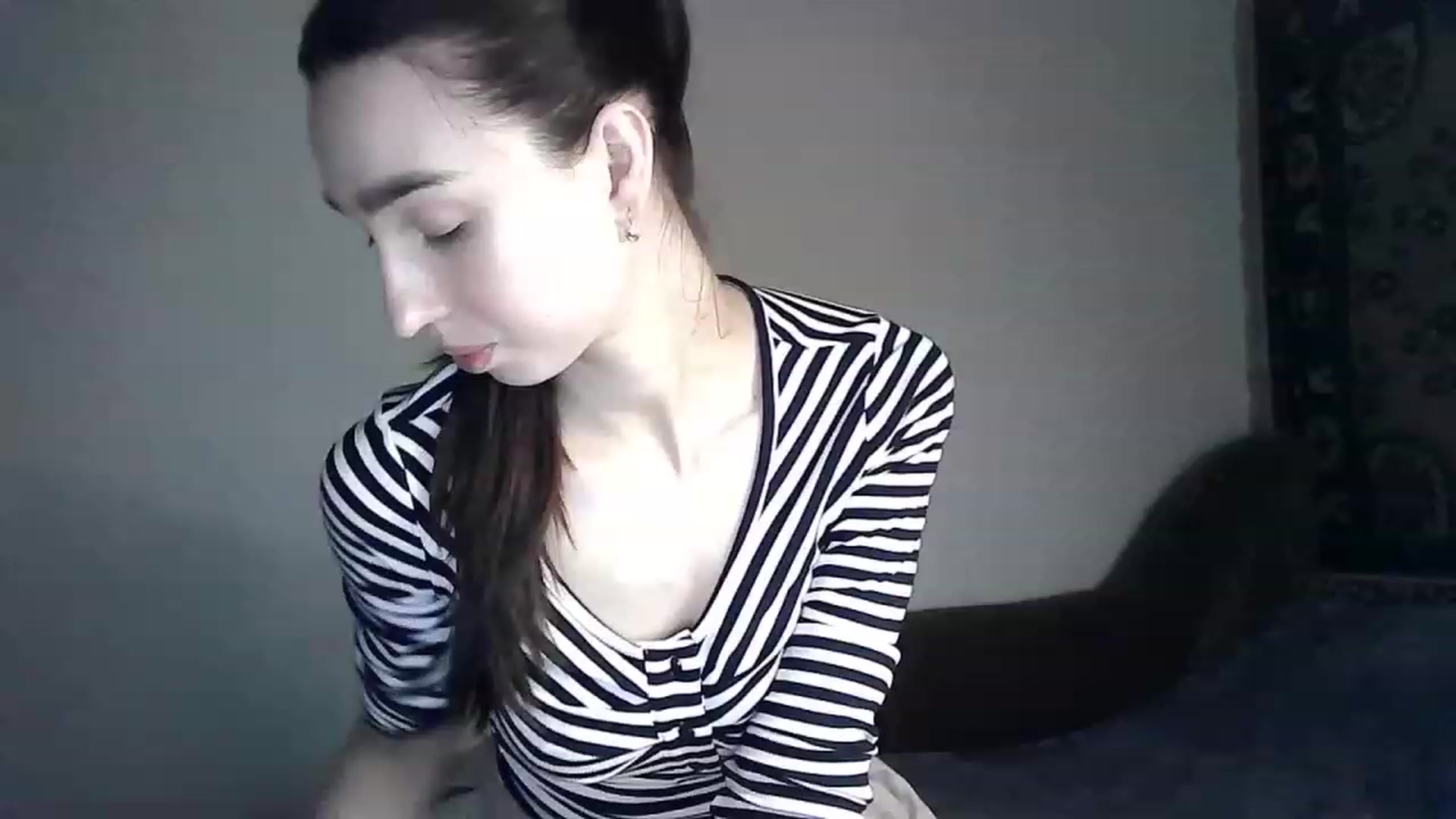 Gallery image thumbnail from LizzaW's myfreecams stream on, 08/11/2023, 17:13 image 7 of 20