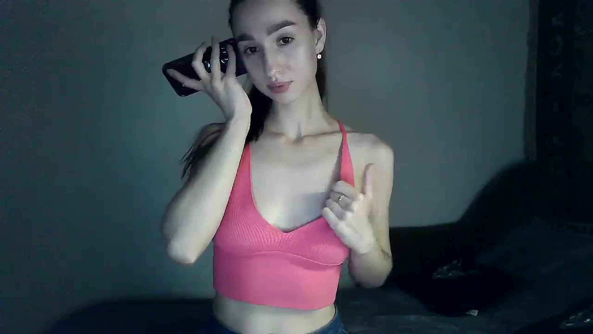 Gallery image thumbnail from LizzaW's myfreecams stream on, 08/19/2023, 17:29 image 12 of 20