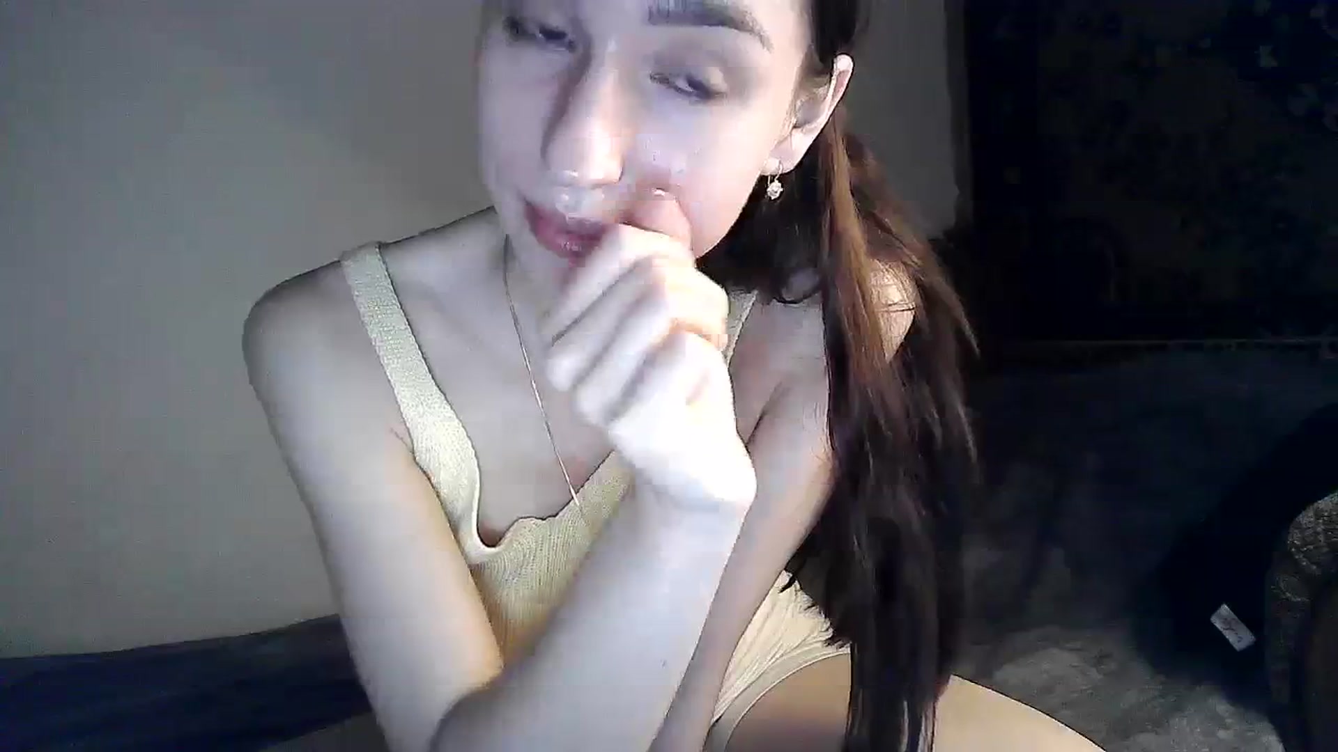 Gallery image thumbnail from LizzaW's myfreecams stream on, 08/27/2023, 16:54 image 18 of 20