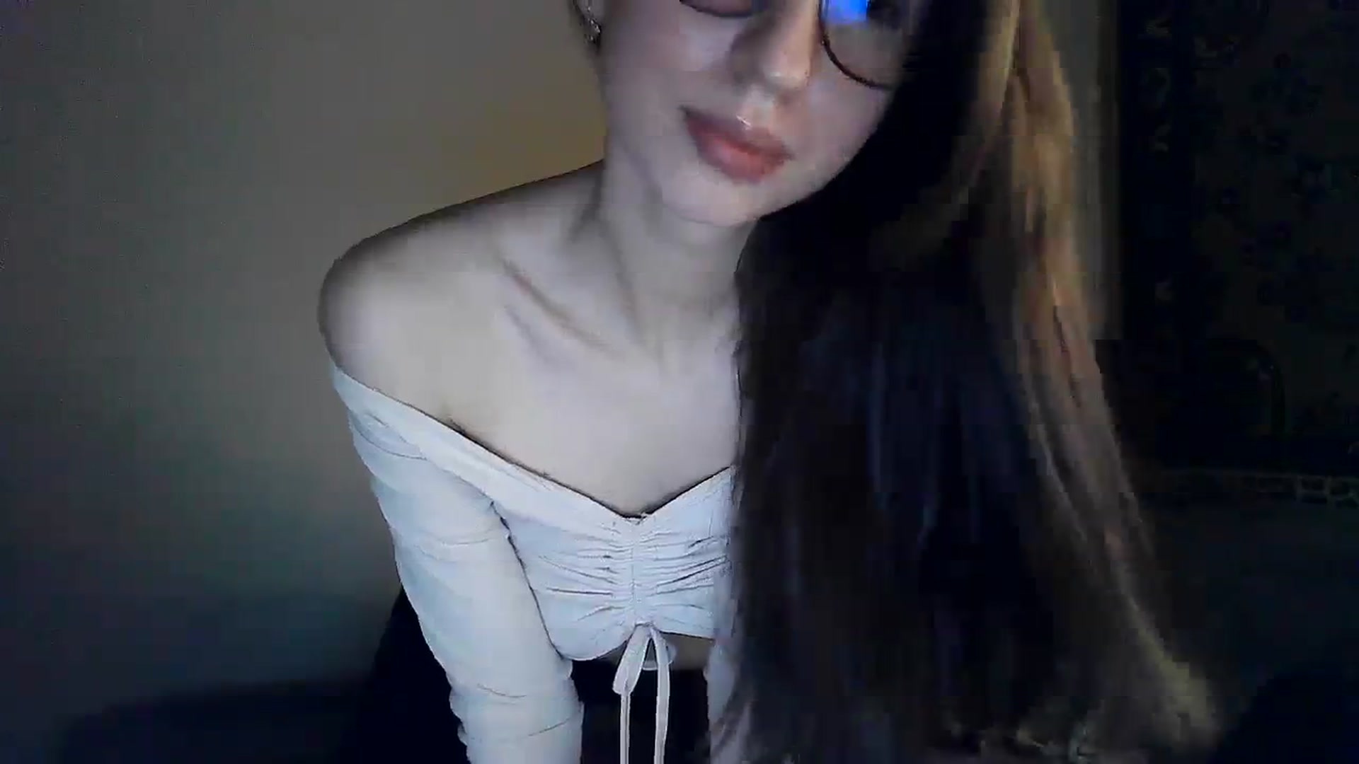 Gallery image thumbnail from LizzaW's myfreecams stream on, 09/08/2023, 19:52 image 14 of 20