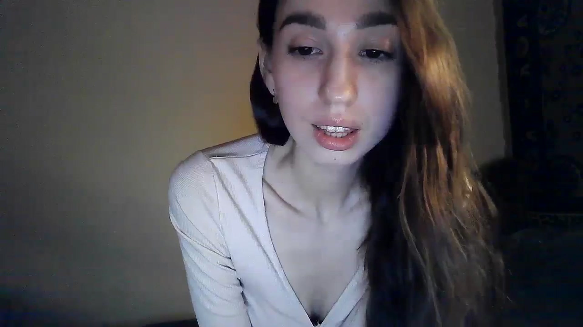 Gallery image thumbnail from LizzaW's myfreecams stream on, 09/09/2023, 17:39 image 4 of 20