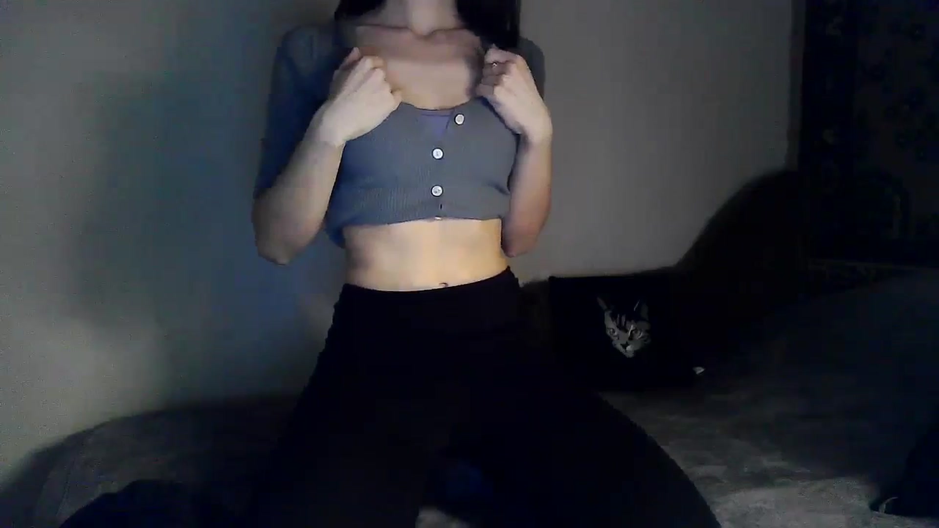 Gallery image thumbnail from LizzaW's myfreecams stream on, 09/10/2023, 18:00 image 7 of 20