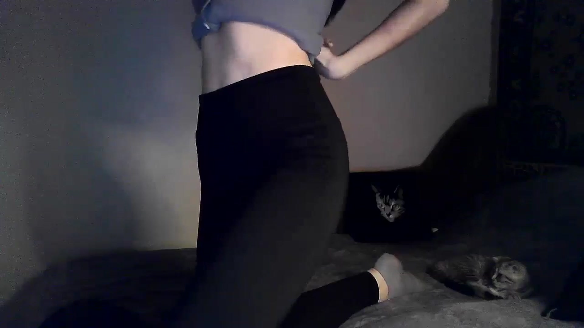 Gallery image thumbnail from LizzaW's myfreecams stream on, 09/10/2023, 18:00 image 15 of 20