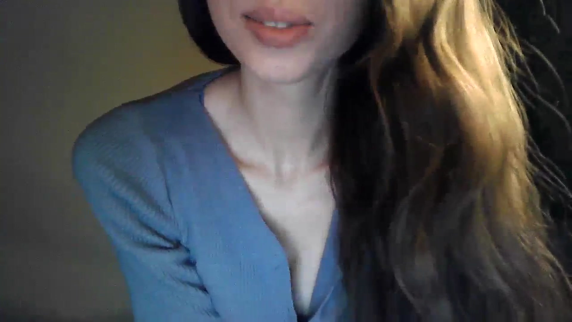 Gallery image thumbnail from LizzaW's myfreecams stream on, 09/13/2023, 17:00 image 11 of 20