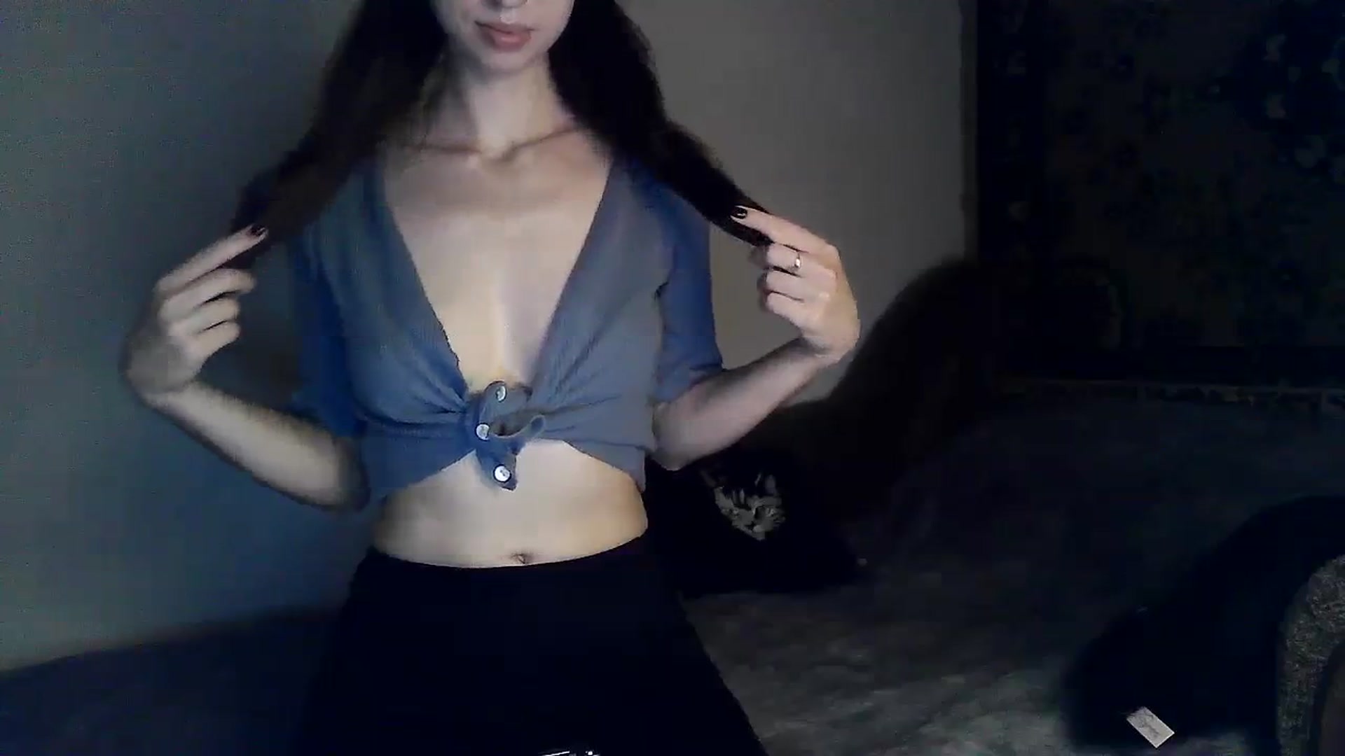 Gallery image thumbnail from LizzaW's myfreecams stream on, 09/24/2023, 18:19 image 8 of 20