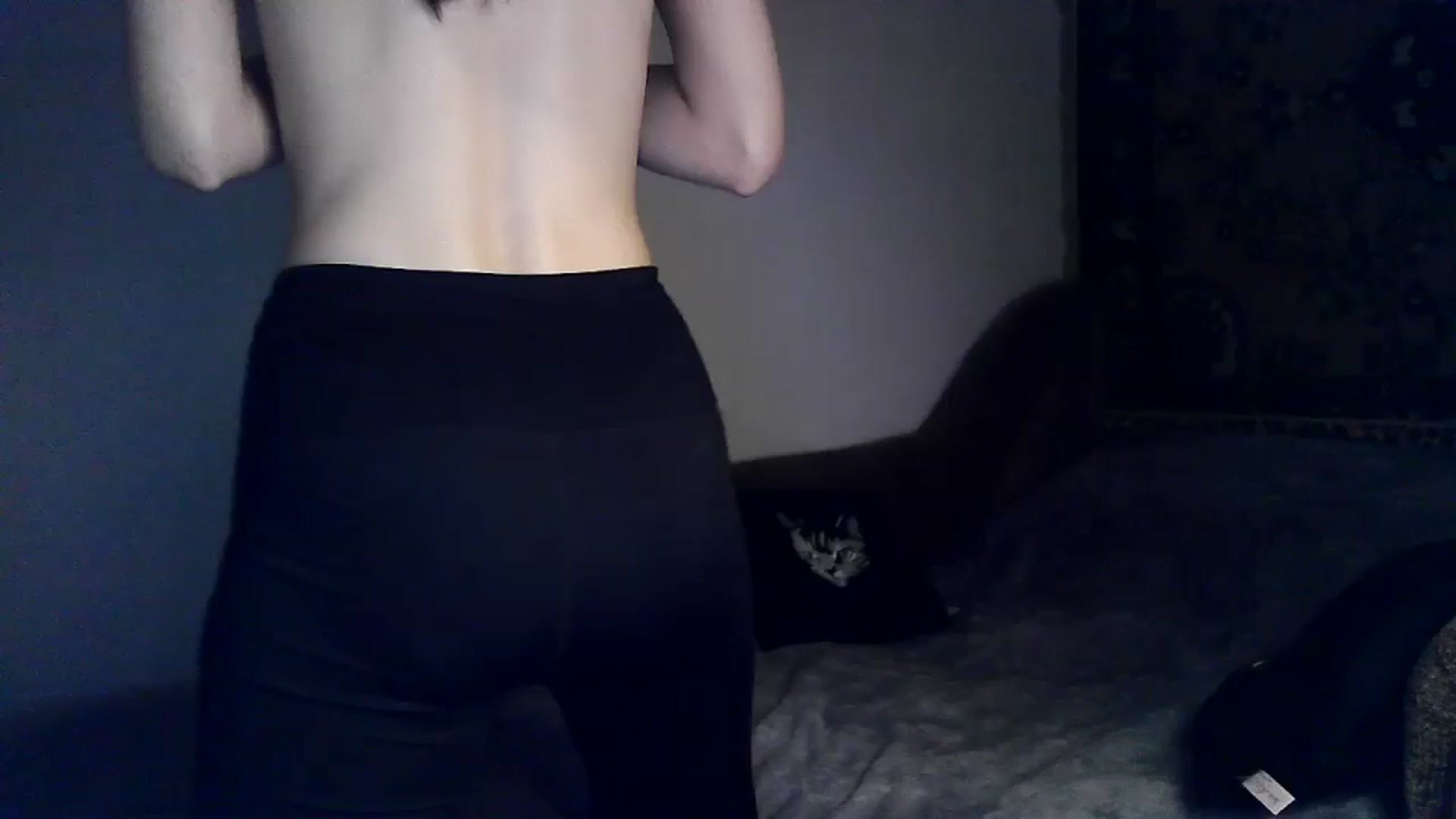 Gallery image thumbnail from LizzaW's myfreecams stream on, 09/24/2023, 18:19 image 1 of 20