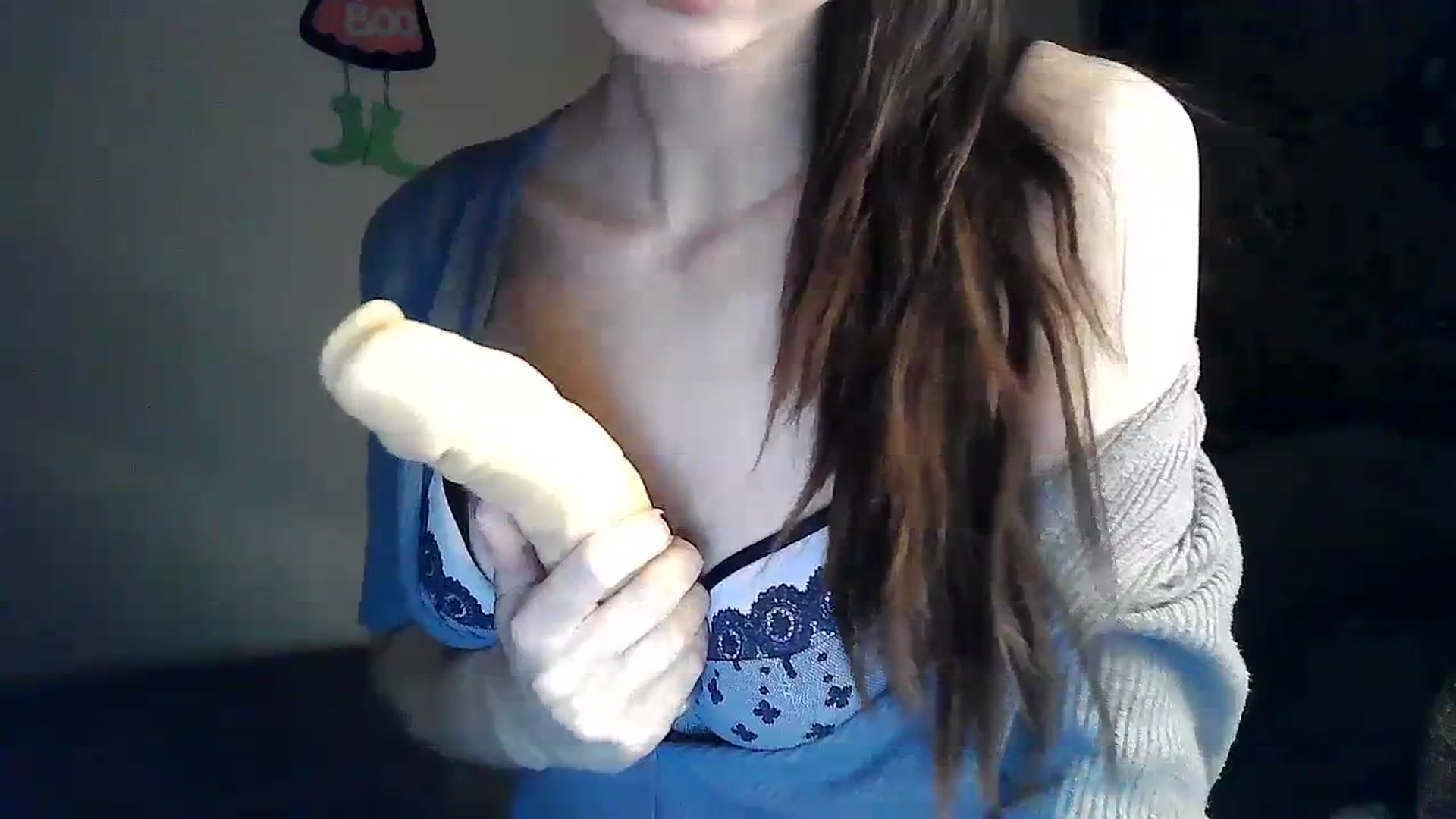 Gallery image thumbnail from LizzaW's myfreecams stream on, 10/15/2023, 18:27 image 3 of 20