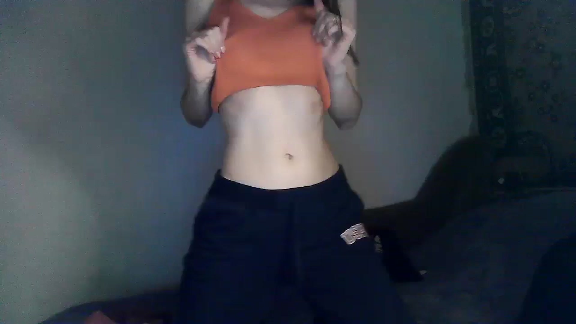 Gallery image thumbnail from LizzaW's myfreecams stream on, 12/25/2023, 20:50 image 11 of 20