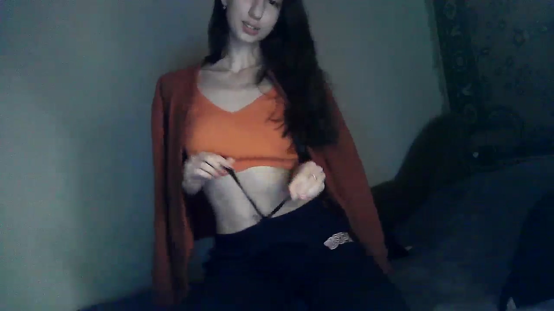 Gallery image thumbnail from LizzaW's myfreecams stream on, 12/25/2023, 20:50 image 8 of 20