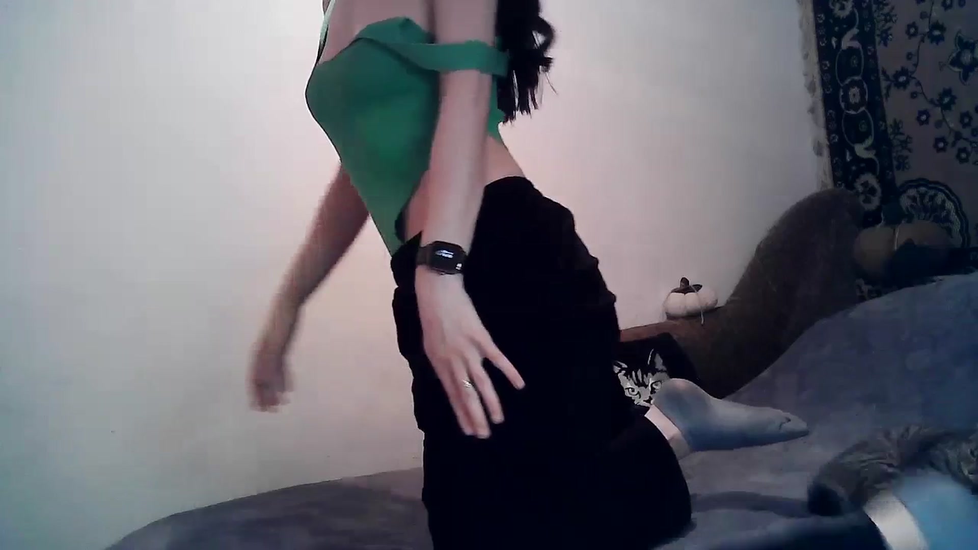 Gallery image thumbnail from LizzaW's myfreecams stream on, 02/08/2024, 17:05 image 6 of 20