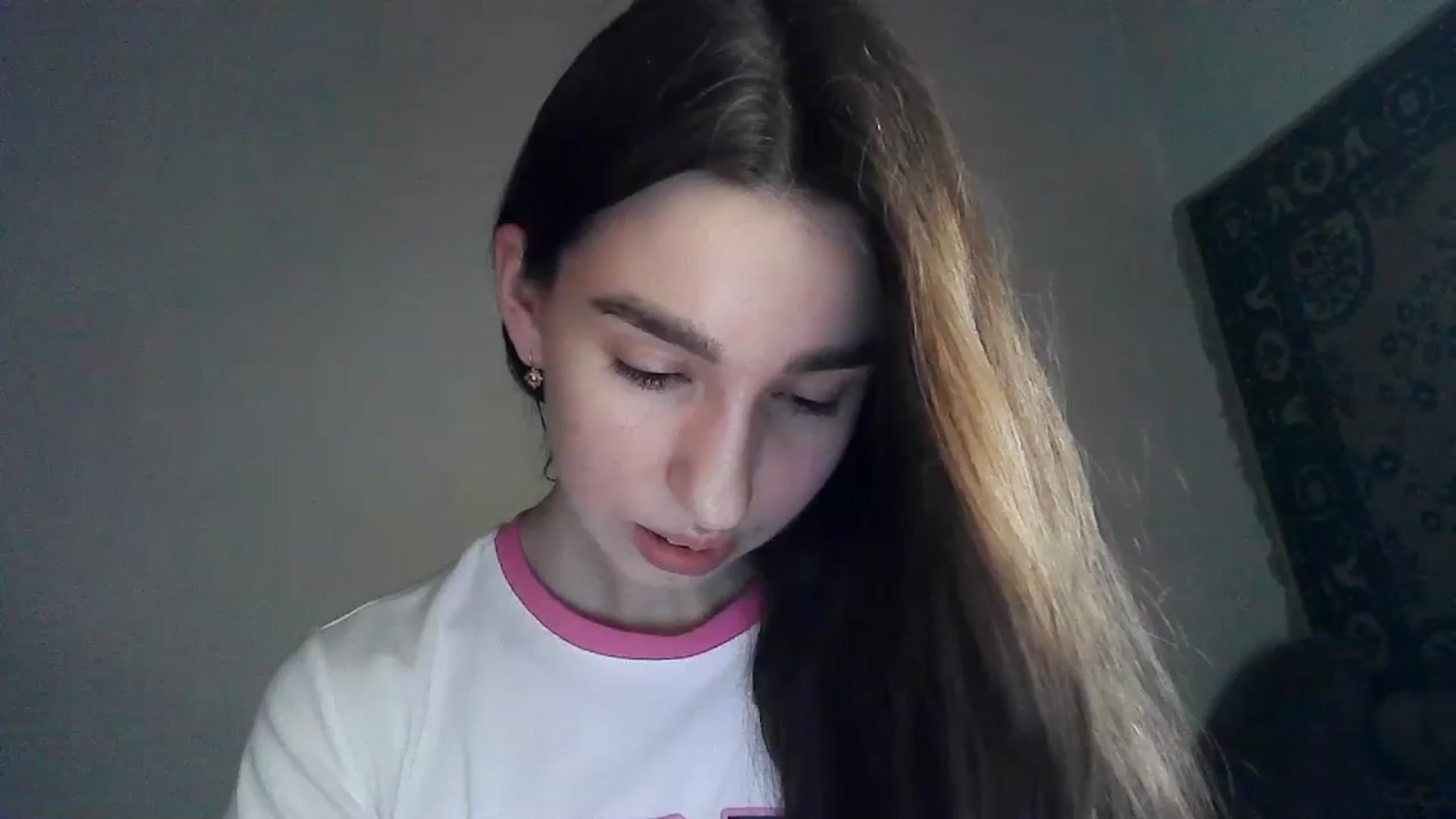 Gallery image thumbnail from LizzaW's myfreecams stream on, 02/25/2024, 19:15 image 12 of 20