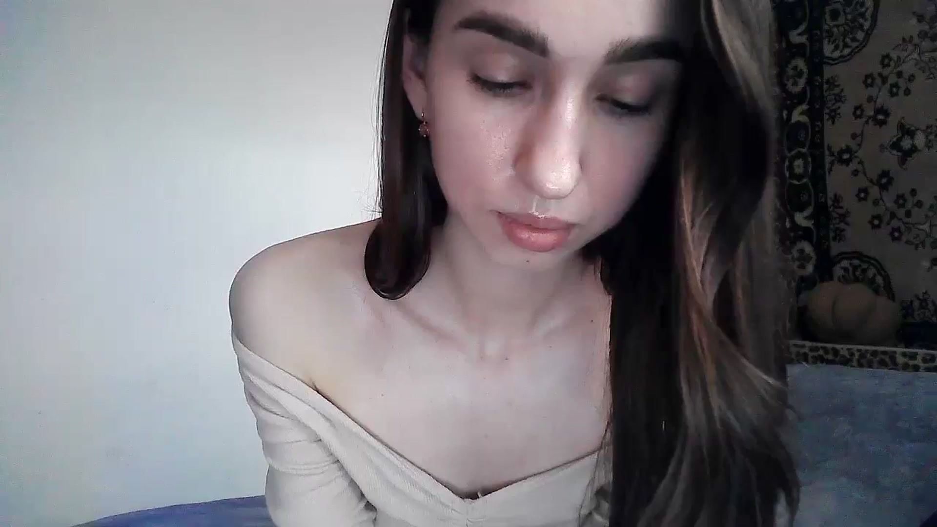Gallery image thumbnail from LizzaW's myfreecams stream on, 06/11/2024, 16:38 image 9 of 20