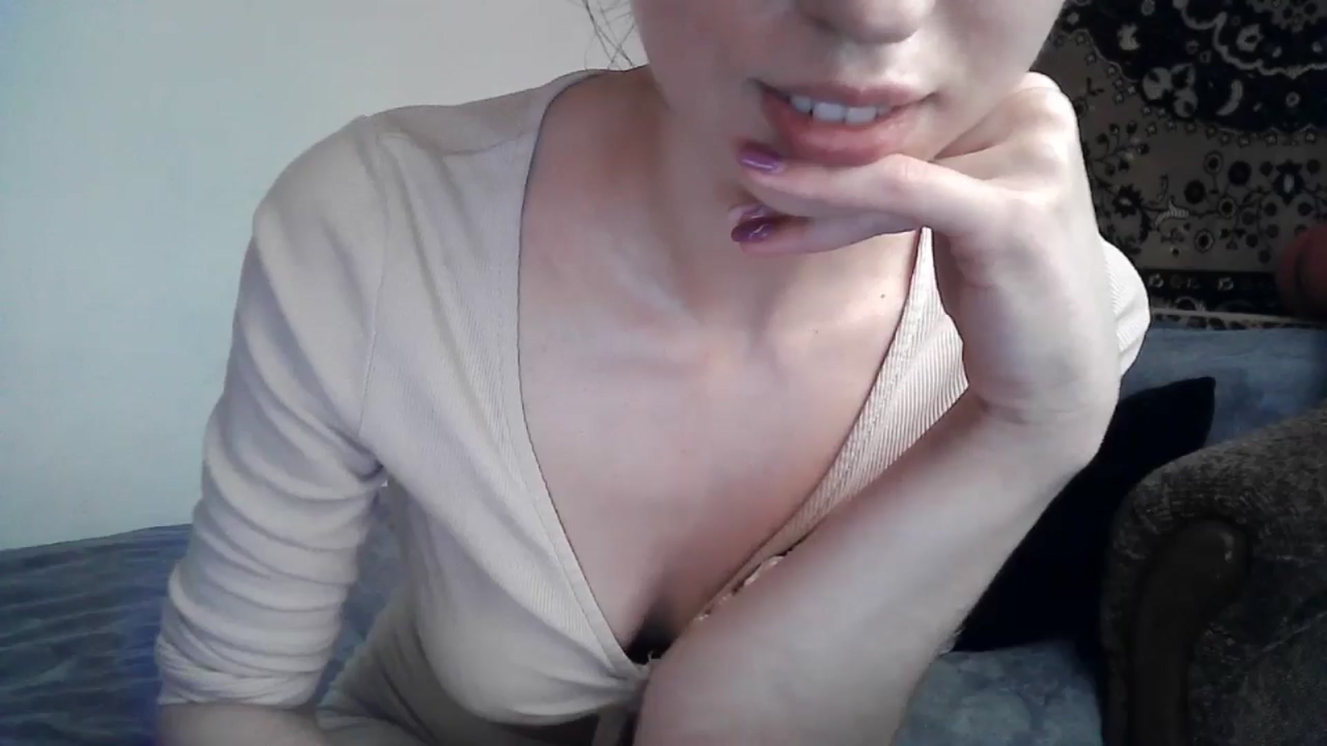 Gallery image thumbnail from LizzaW's myfreecams stream on, 06/12/2024, 16:23 image 10 of 20
