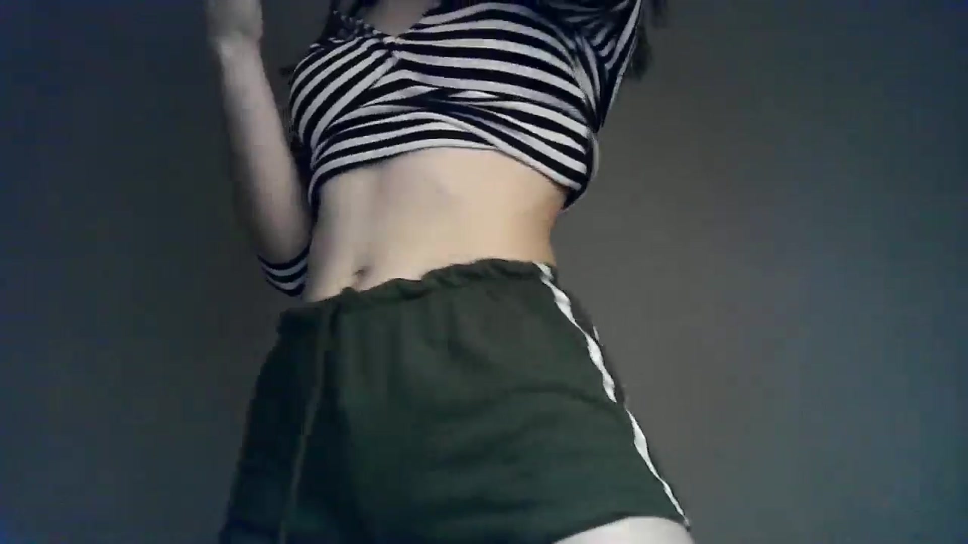 Gallery image thumbnail from LizzaW's myfreecams stream on, 08/16/2024, 17:49 image 9 of 20
